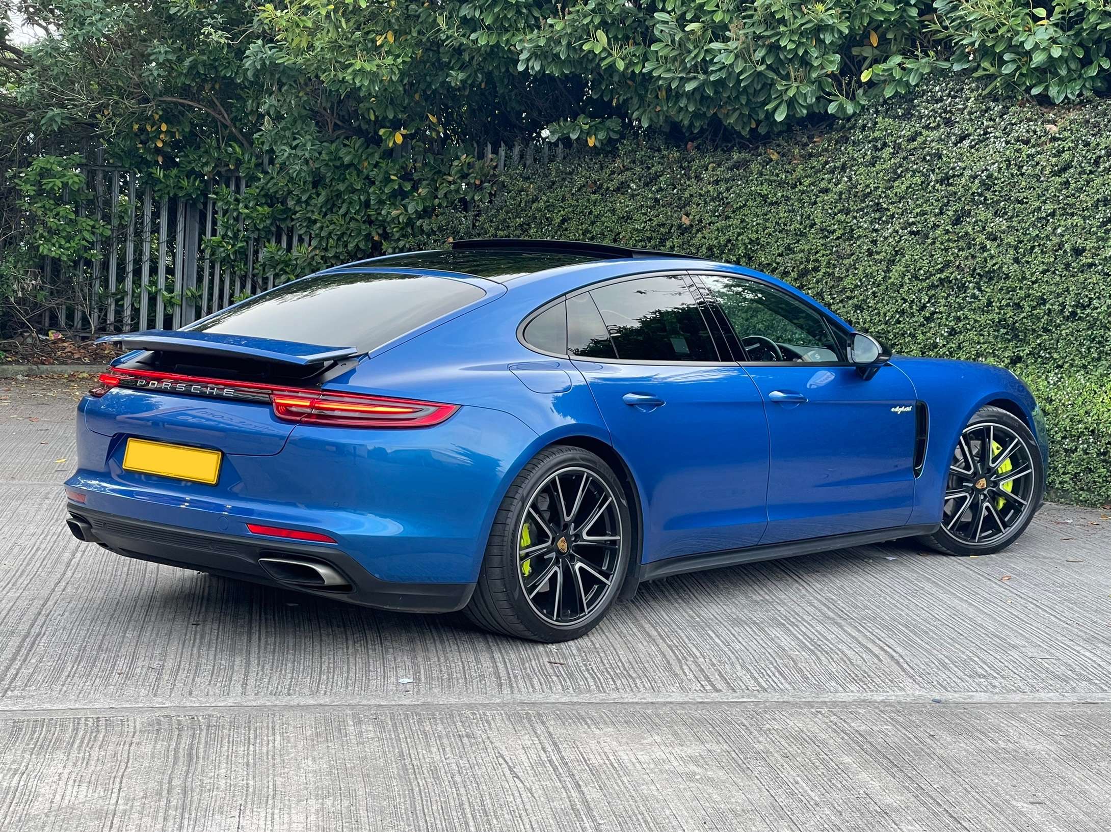 null PORSCHE PANAMERA null PORSCHE PANAMERA