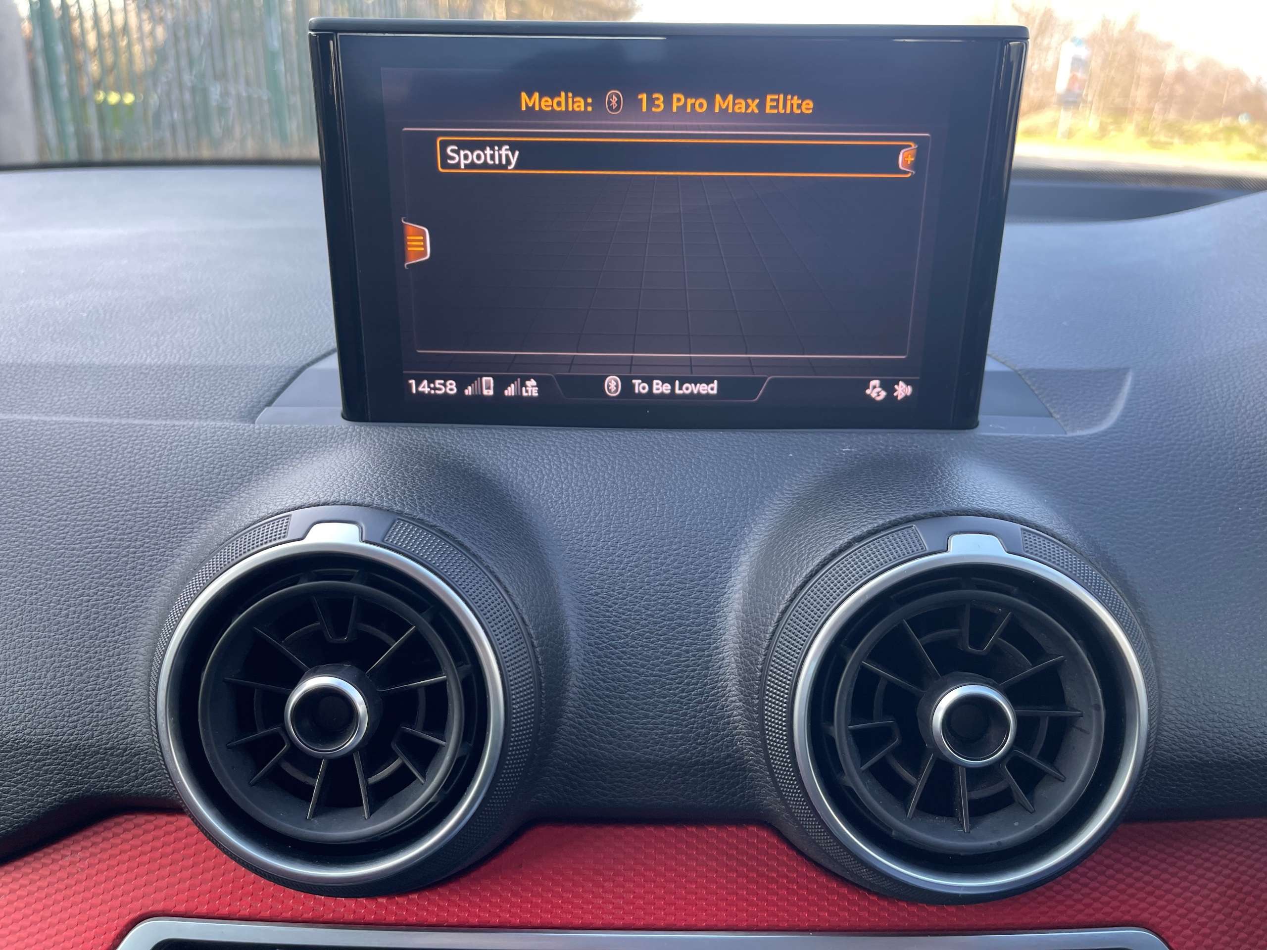 2017 AUDI Q2 2017 AUDI Q2