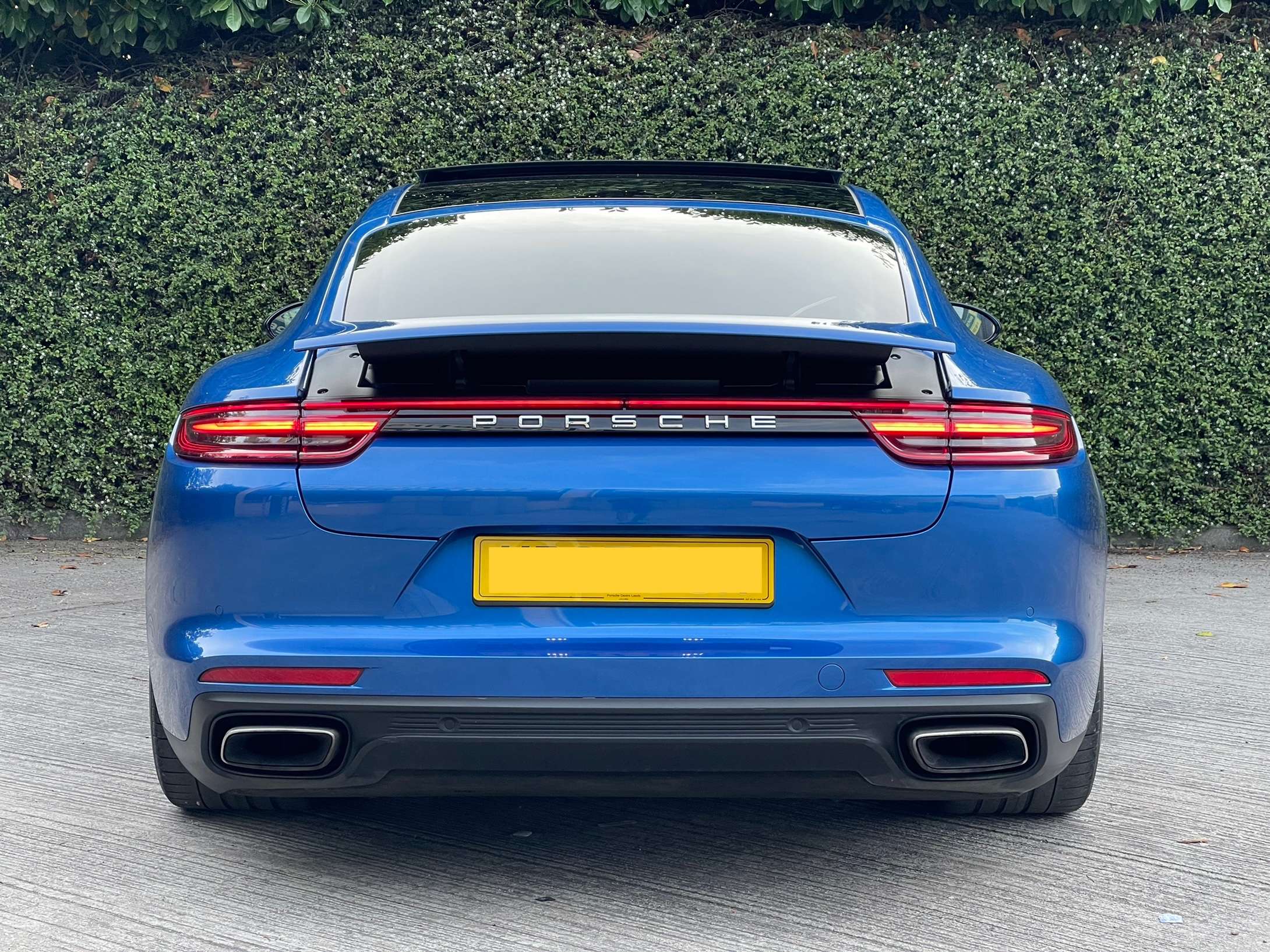 null PORSCHE PANAMERA null PORSCHE PANAMERA