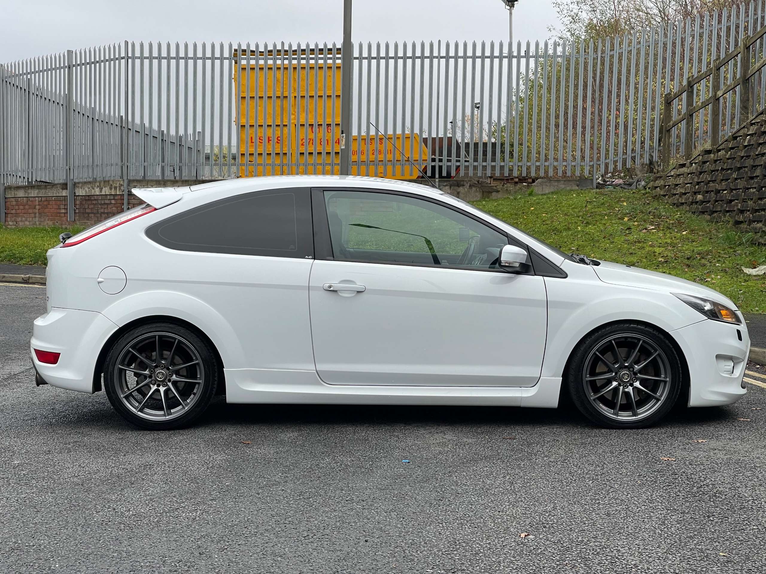 null FORD FOCUS null FORD FOCUS