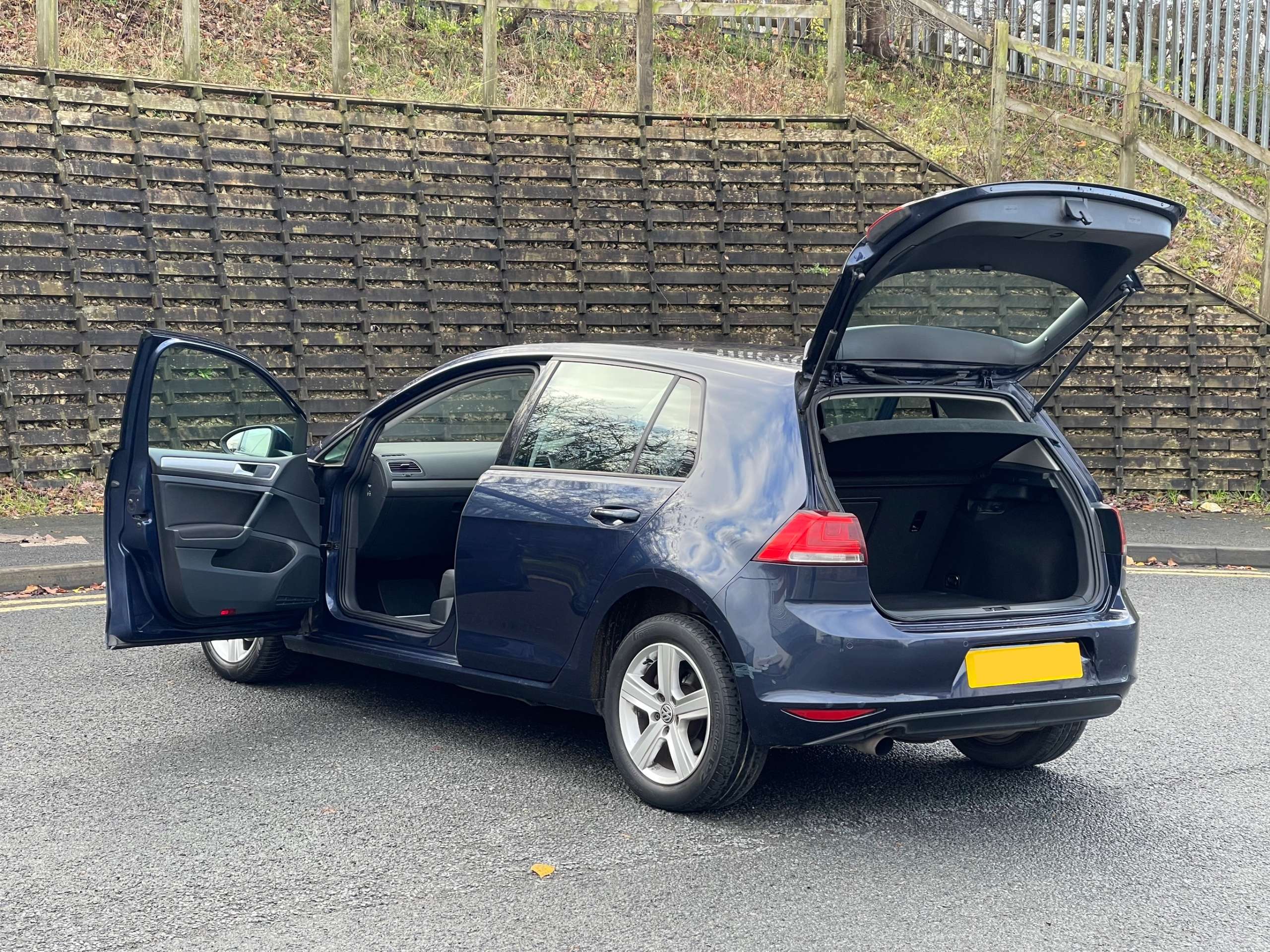 2014 VOLKSWAGEN GOLF 2014 VOLKSWAGEN GOLF