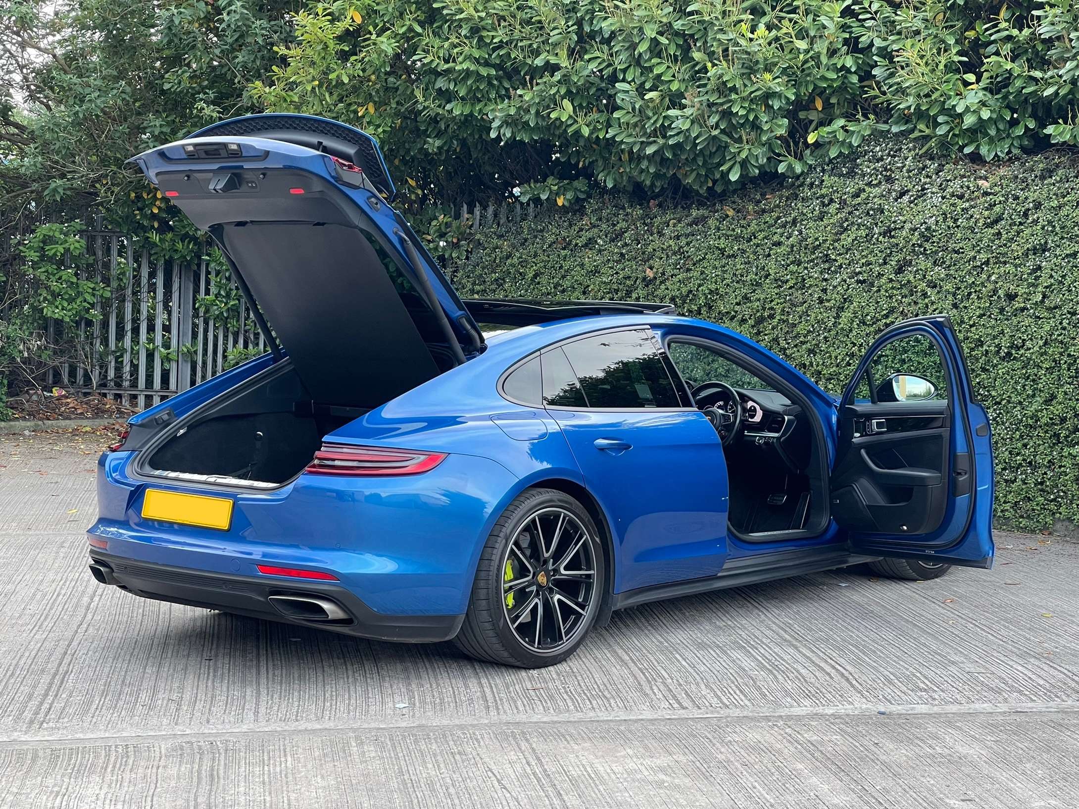 null PORSCHE PANAMERA null PORSCHE PANAMERA