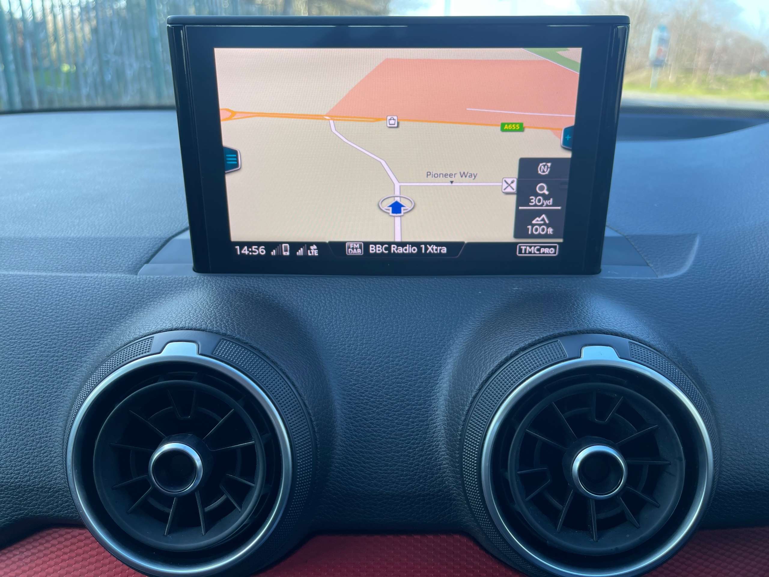 2017 AUDI Q2 2017 AUDI Q2