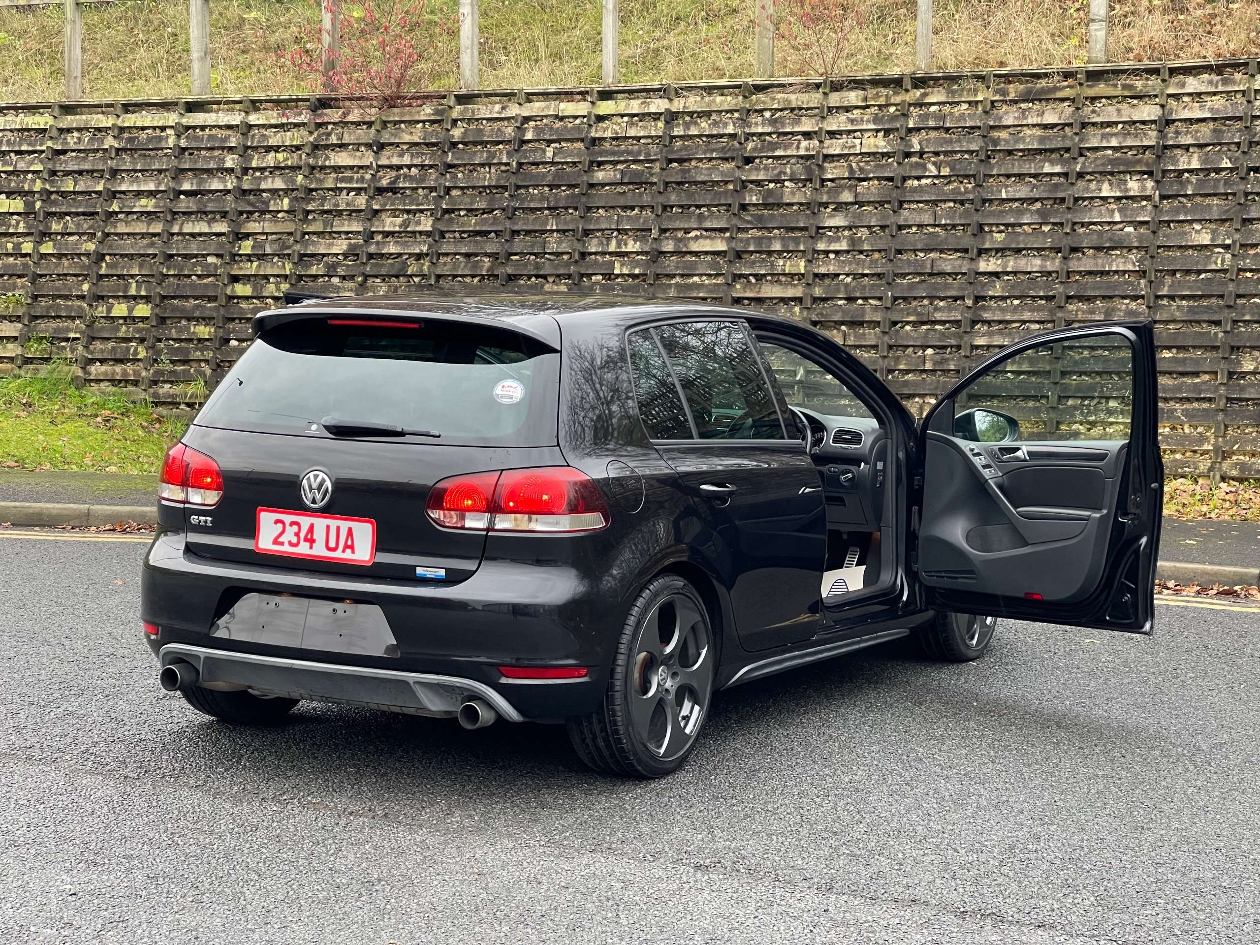 2011 VOLKSWAGEN GOLF GTI 2011 VOLKSWAGEN GOLF GTI