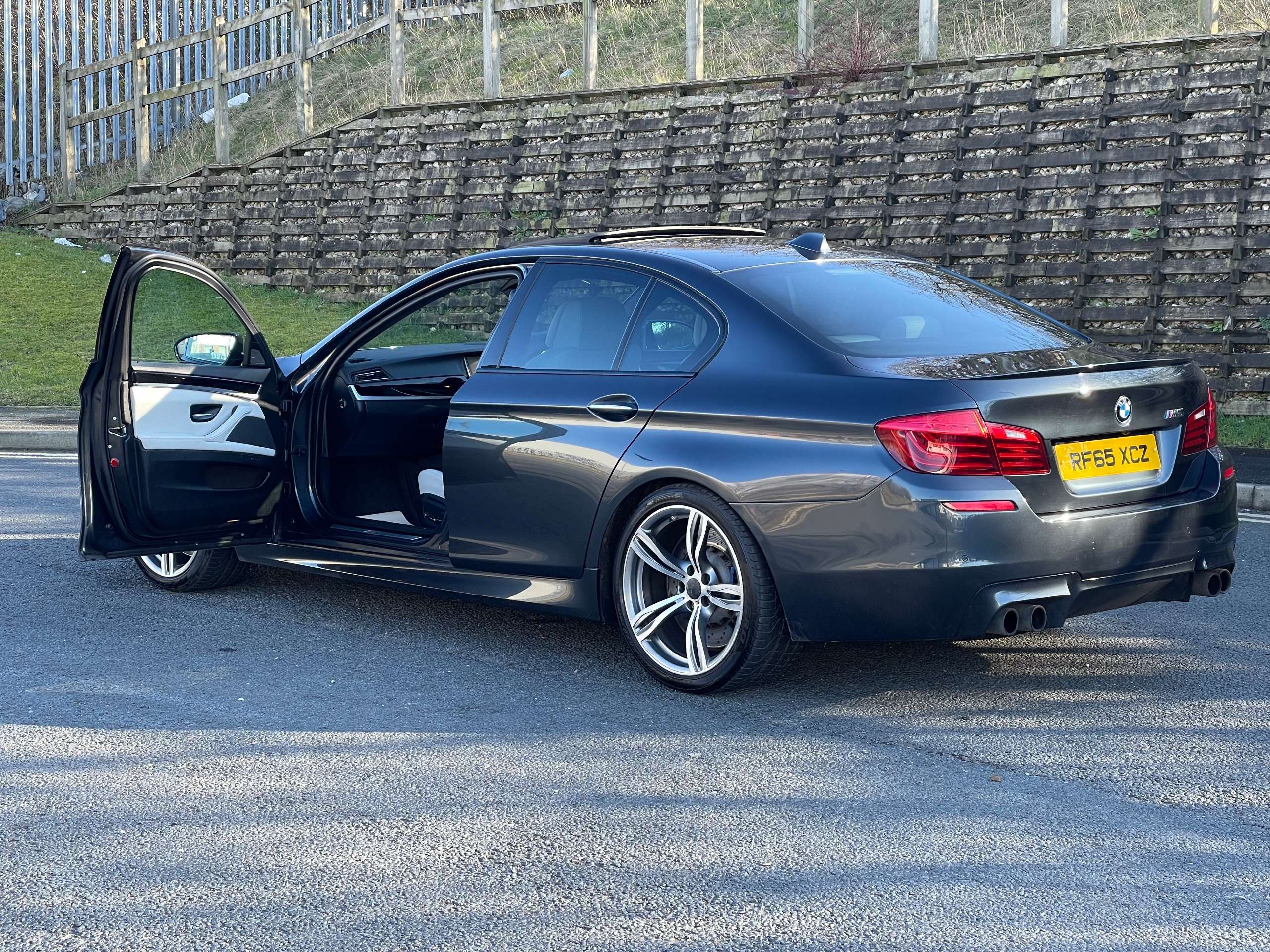 2015 BMW 5 SERIES 2015 BMW 5 SERIES