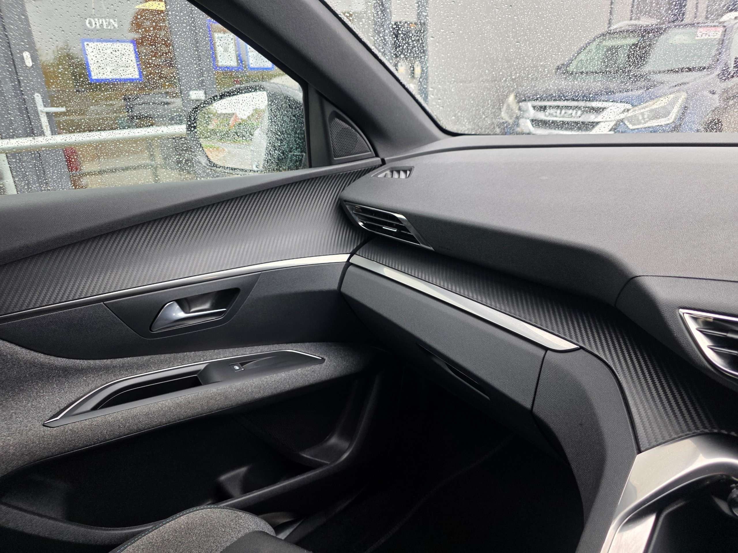 2023 PEUGEOT 3008 2023 PEUGEOT 3008