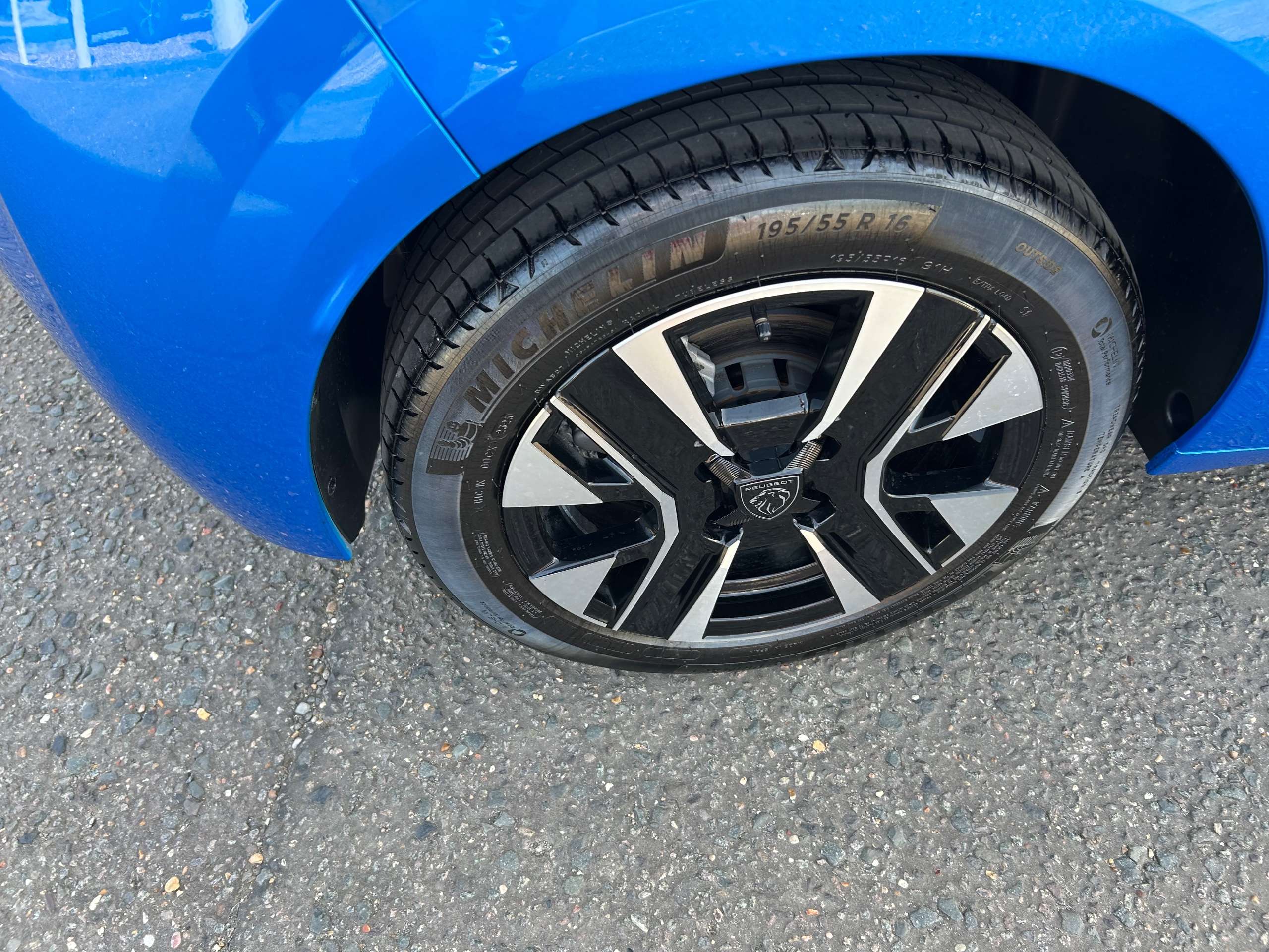 2026 PEUGEOT 208 2026 PEUGEOT 208