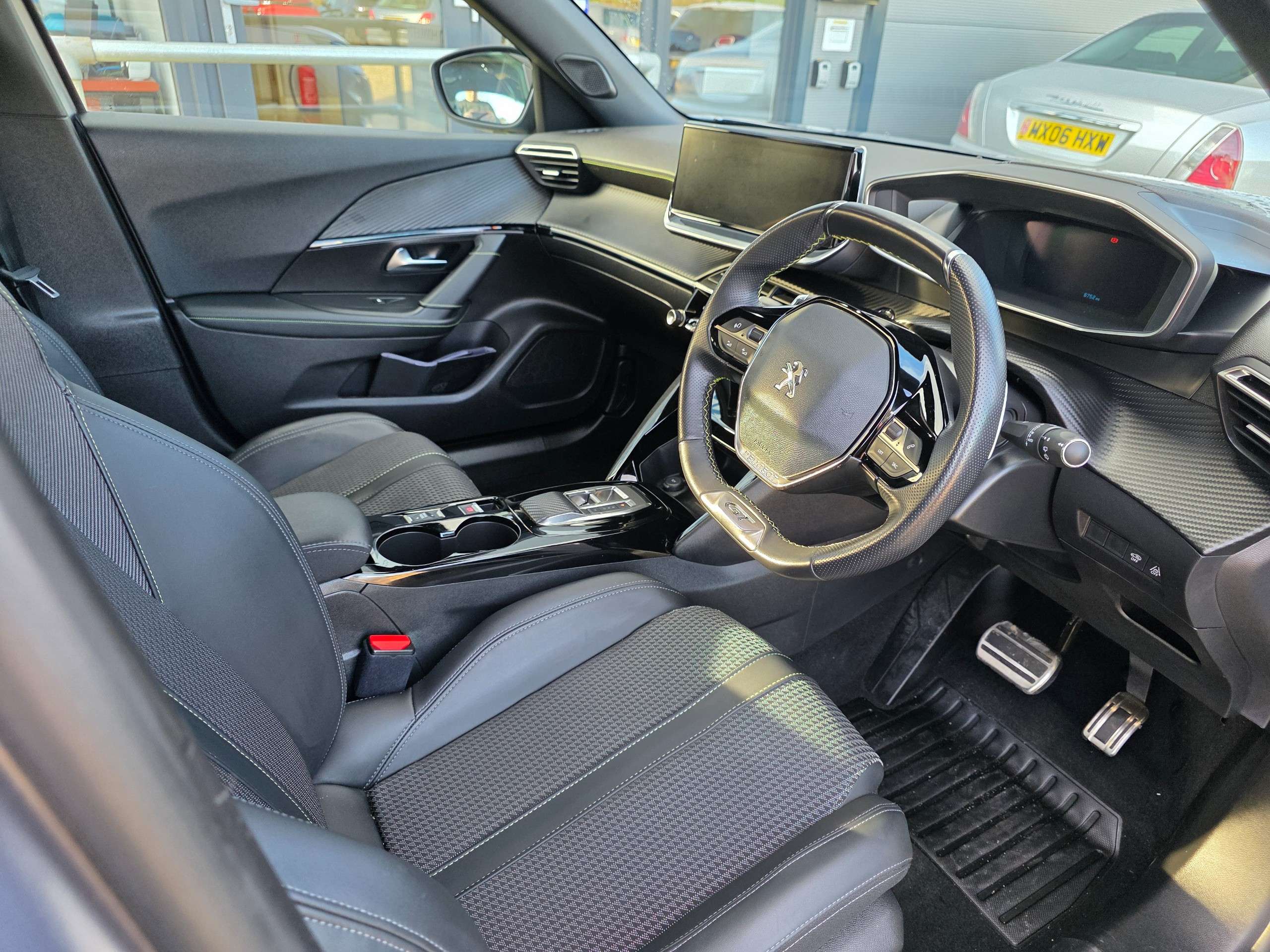 2022 PEUGEOT 2008 2022 PEUGEOT 2008