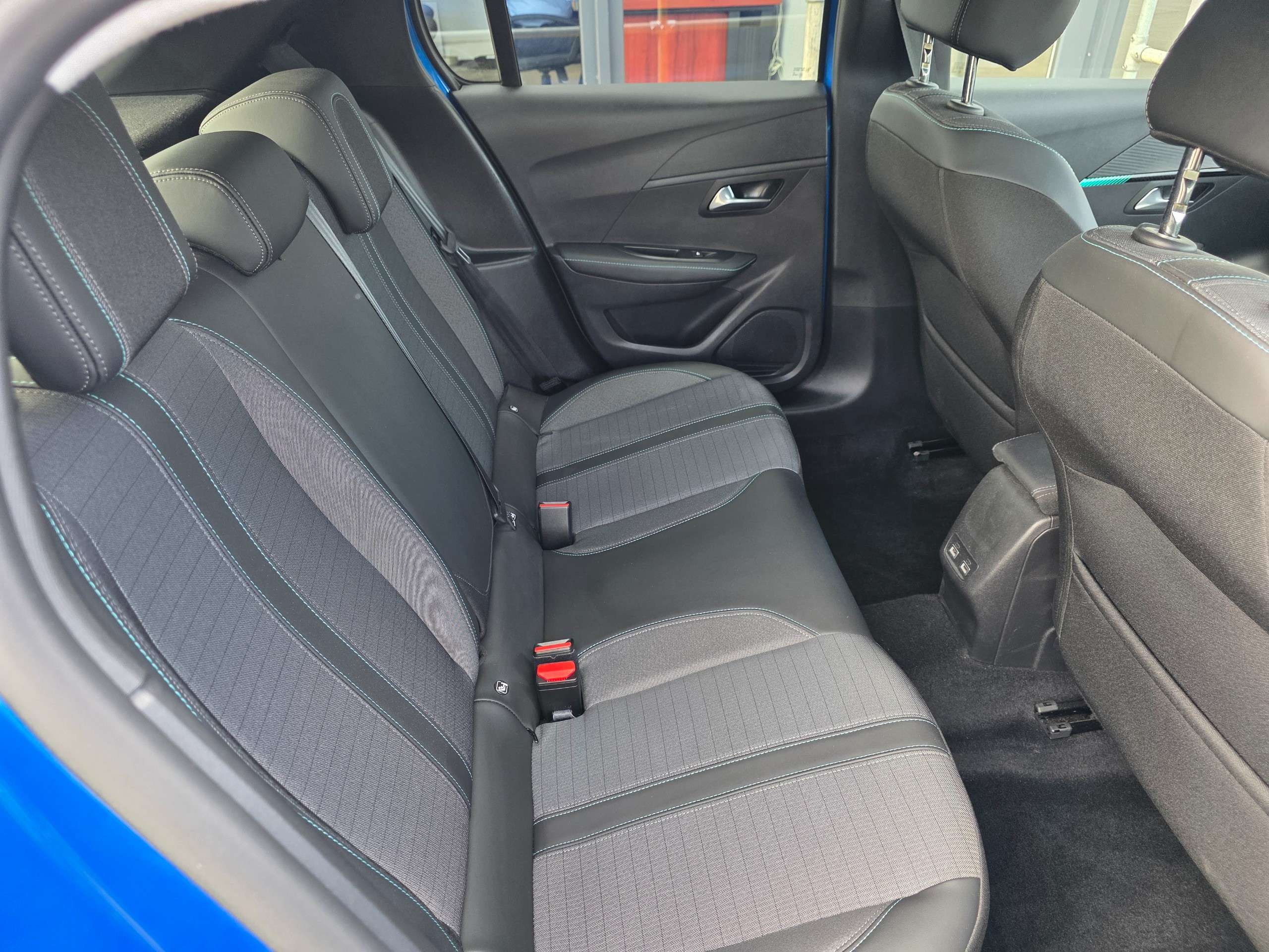 2023 PEUGEOT 208 2023 PEUGEOT 208