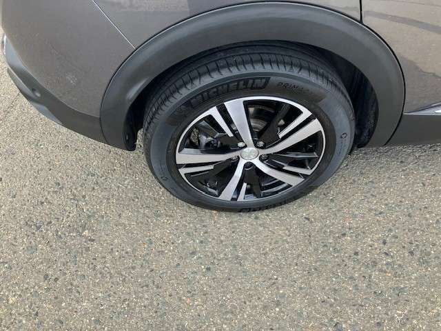 2022 PEUGEOT 3008 2022 PEUGEOT 3008