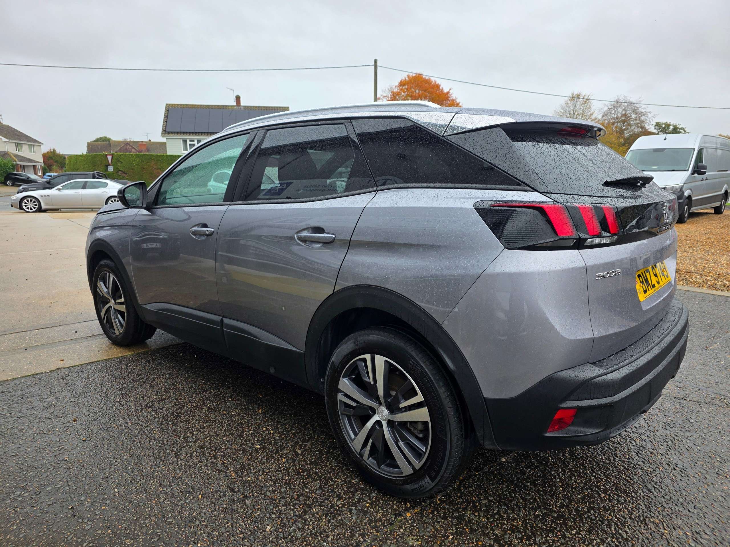 2023 PEUGEOT 3008 2023 PEUGEOT 3008