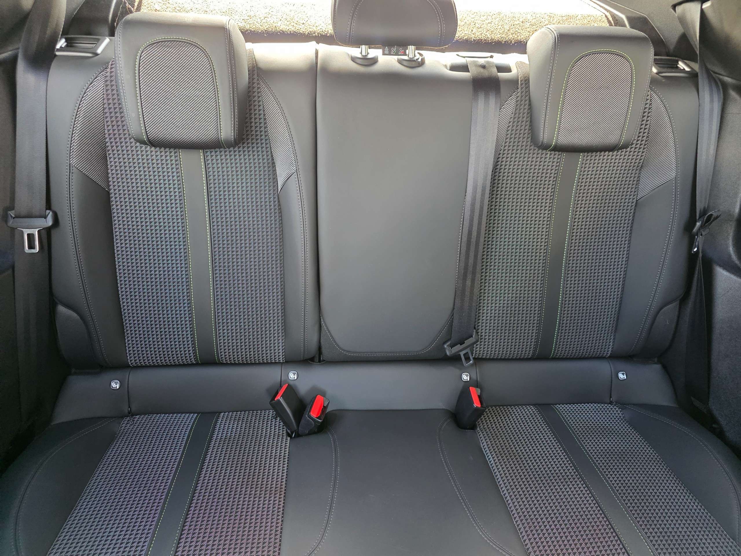 2023 PEUGEOT 2008 2023 PEUGEOT 2008