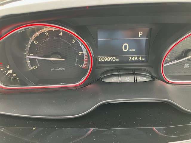 2019 PEUGEOT 2008 2019 PEUGEOT 2008