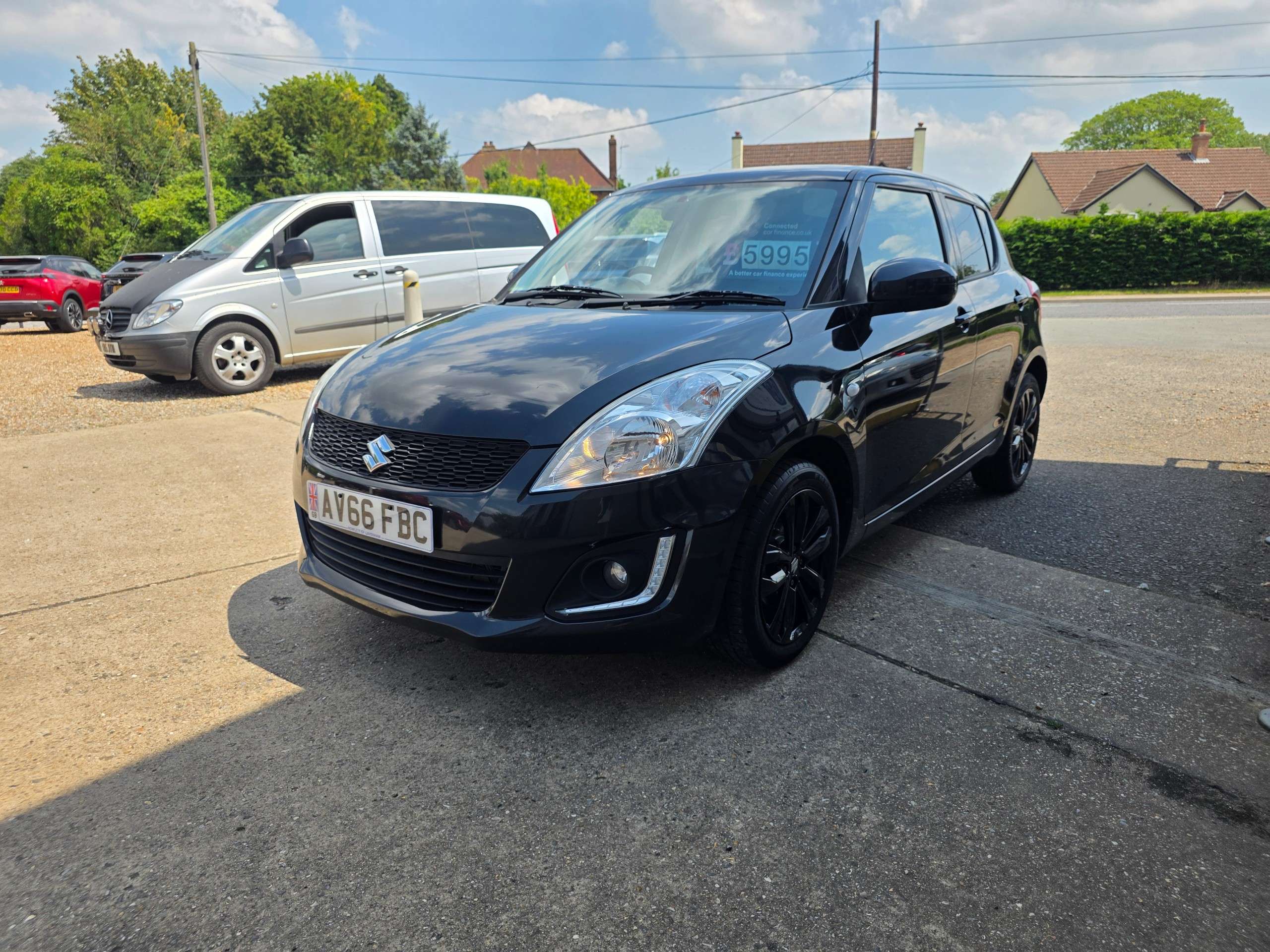 A 2016 SUZUKI SWIFT 1.2 SZ-L Hatchback 5dr Petrol Manual Euro 6 (94 ps) A 2016 SUZUKI SWIFT 1.2 SZ-L Hatchback 5dr Petrol Manual Euro 6 (94 ps)