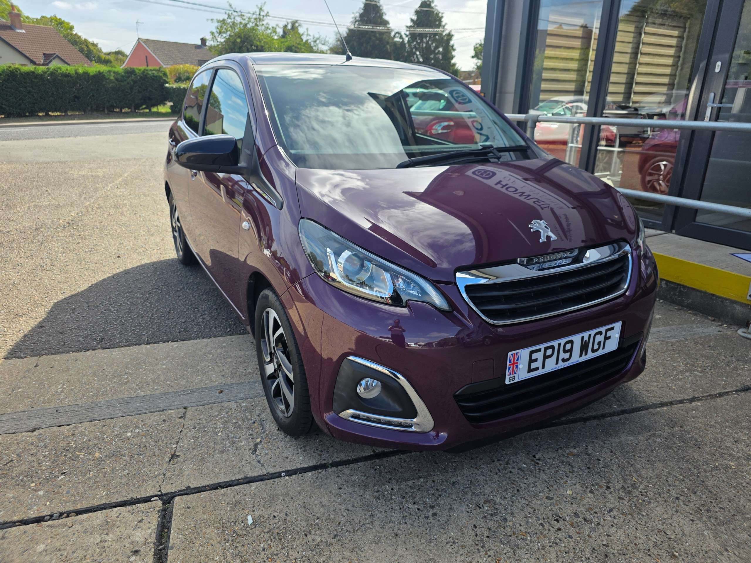 A 2019 PEUGEOT 108 ALLURE A 2019 PEUGEOT 108 ALLURE