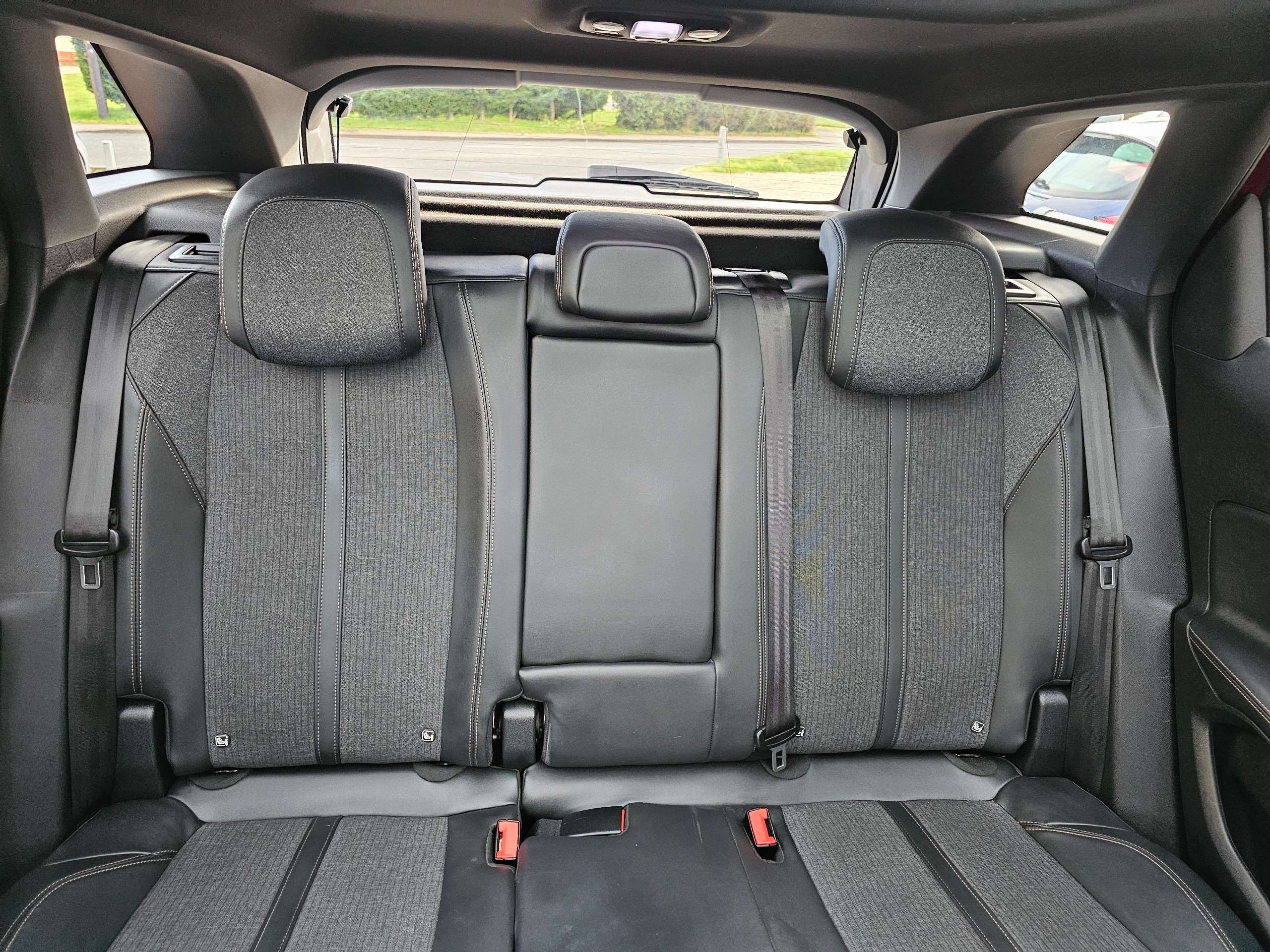 2019 PEUGEOT 3008 2019 PEUGEOT 3008