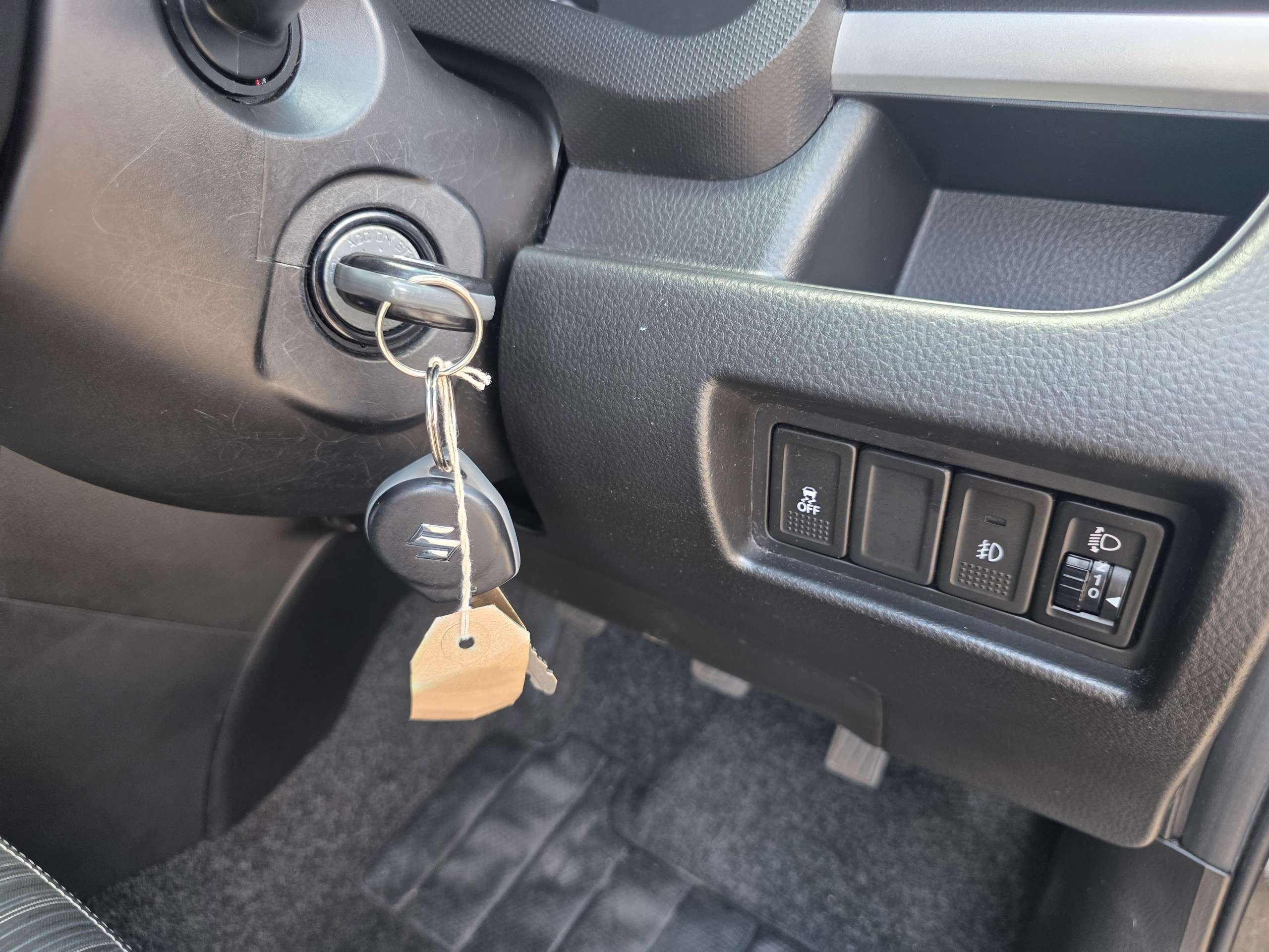 2016 SUZUKI SWIFT 2016 SUZUKI SWIFT