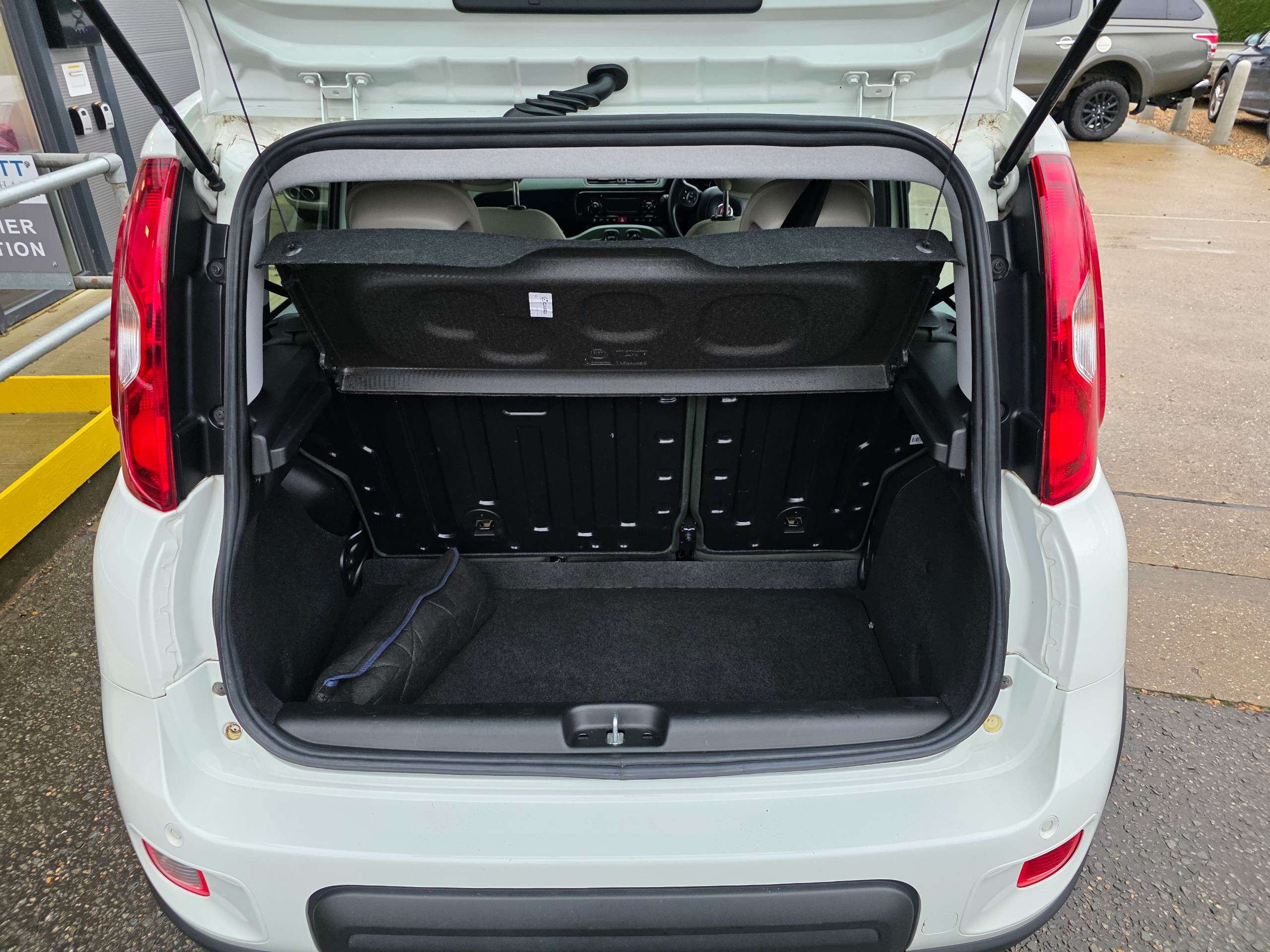 2014 FIAT PANDA 2014 FIAT PANDA