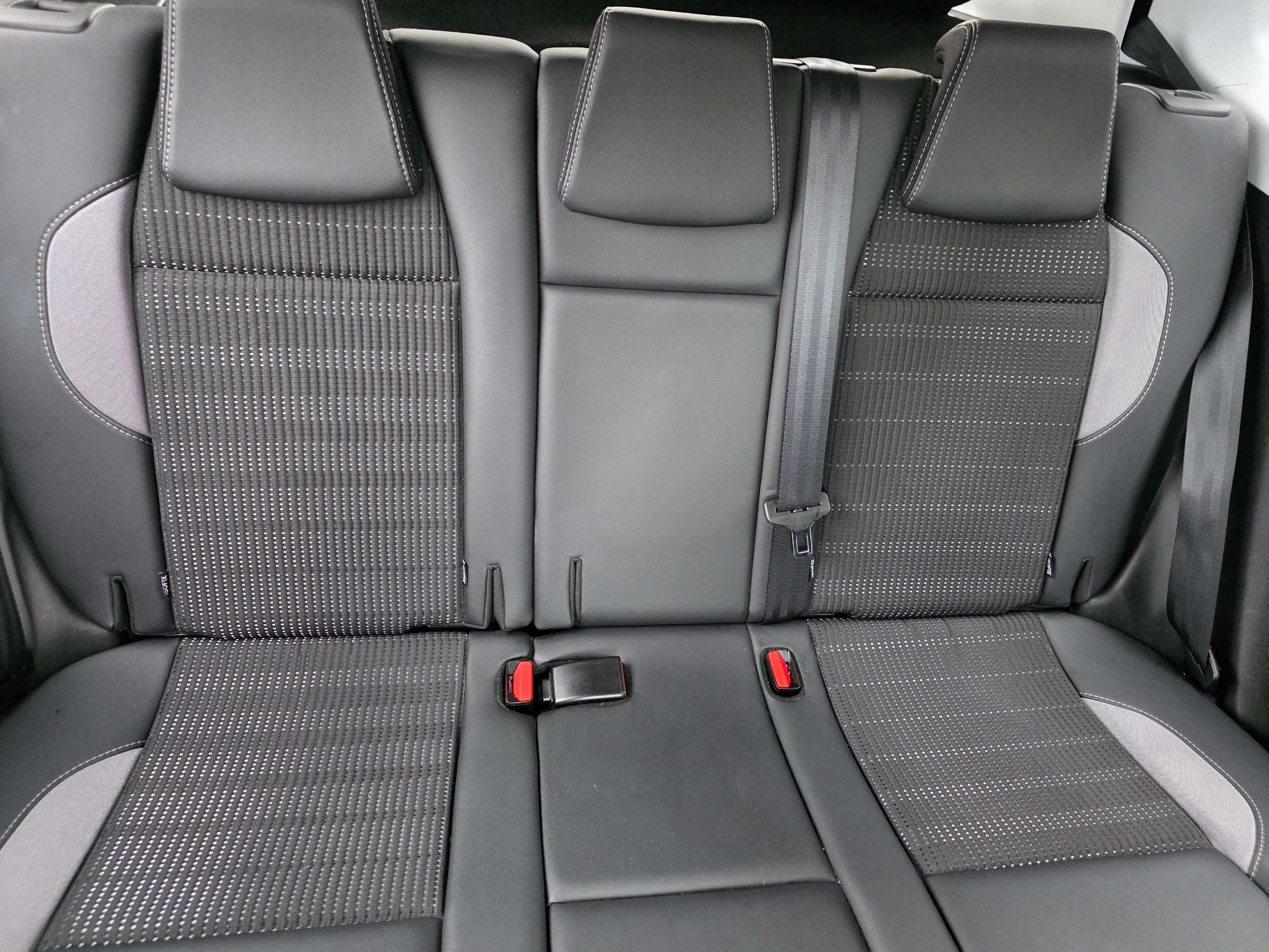 2018 PEUGEOT 2008 2018 PEUGEOT 2008