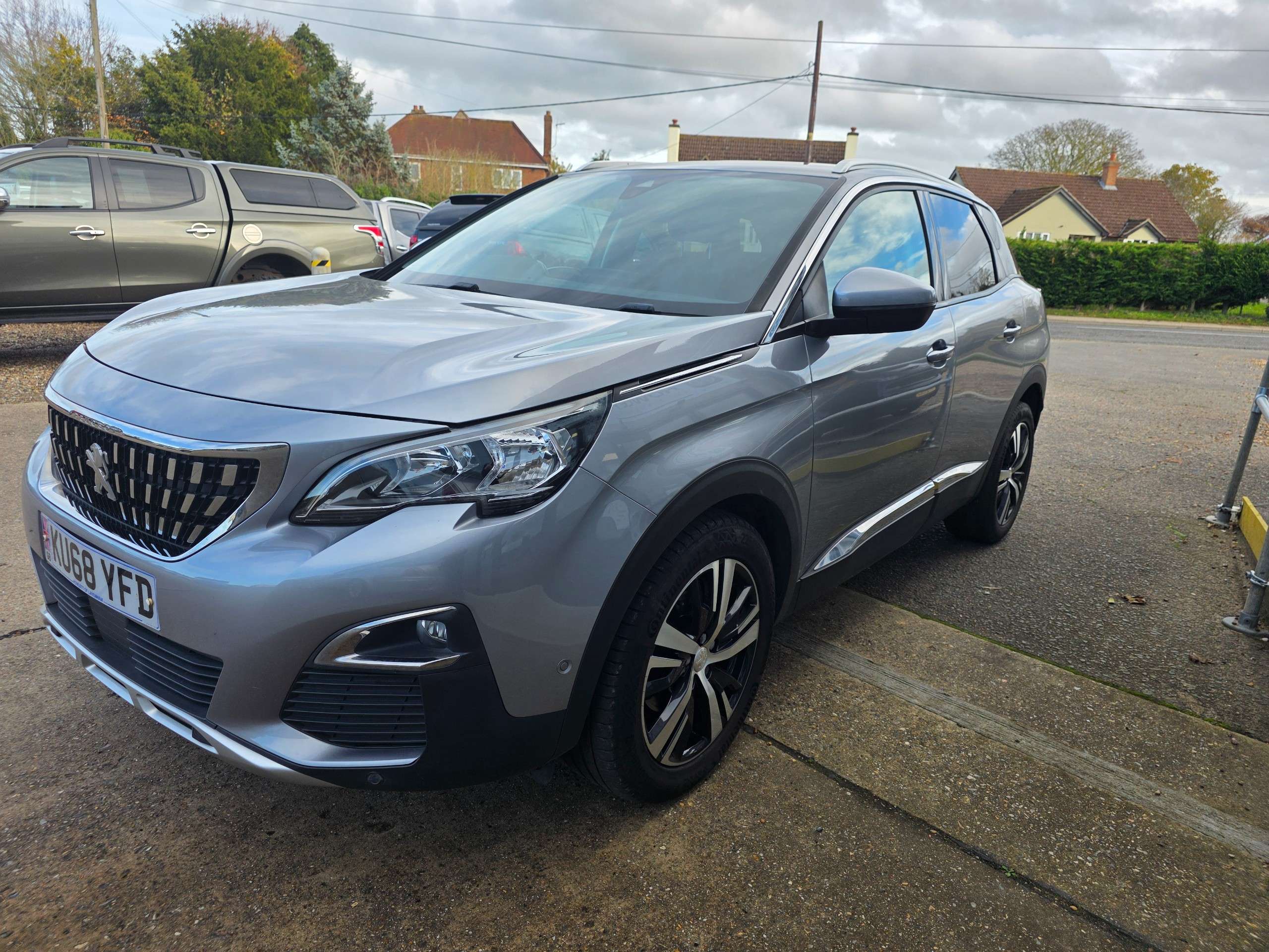 2018 PEUGEOT 3008 2018 PEUGEOT 3008