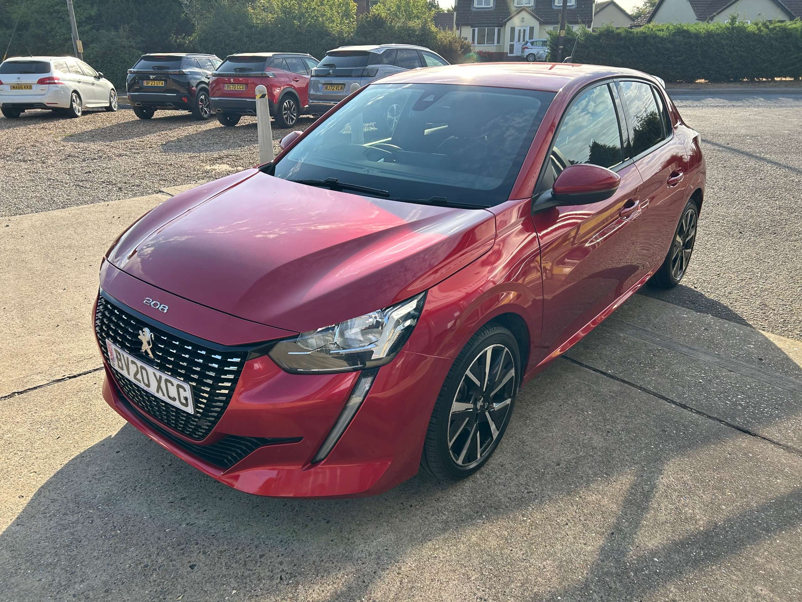 A 2020 PEUGEOT 208 PURETECH ALLURE S/S A 2020 PEUGEOT 208 PURETECH ALLURE S/S