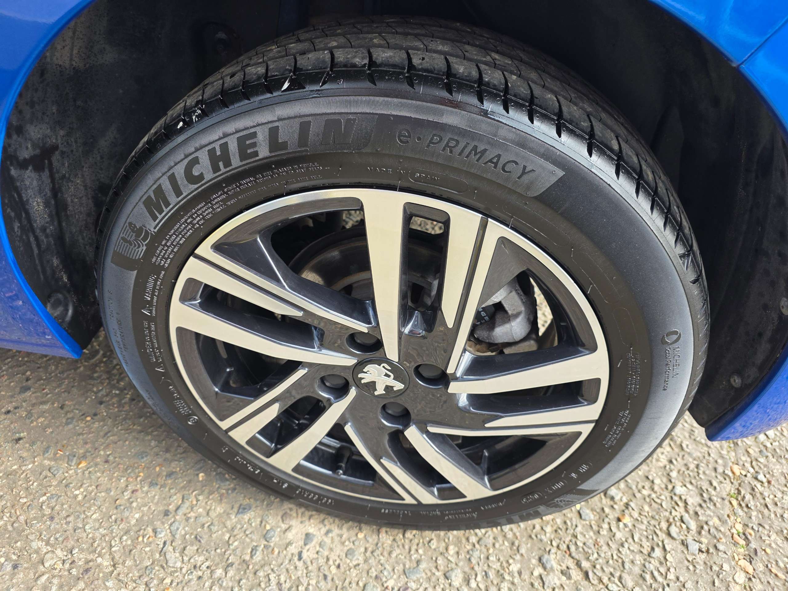 2023 PEUGEOT 208 2023 PEUGEOT 208