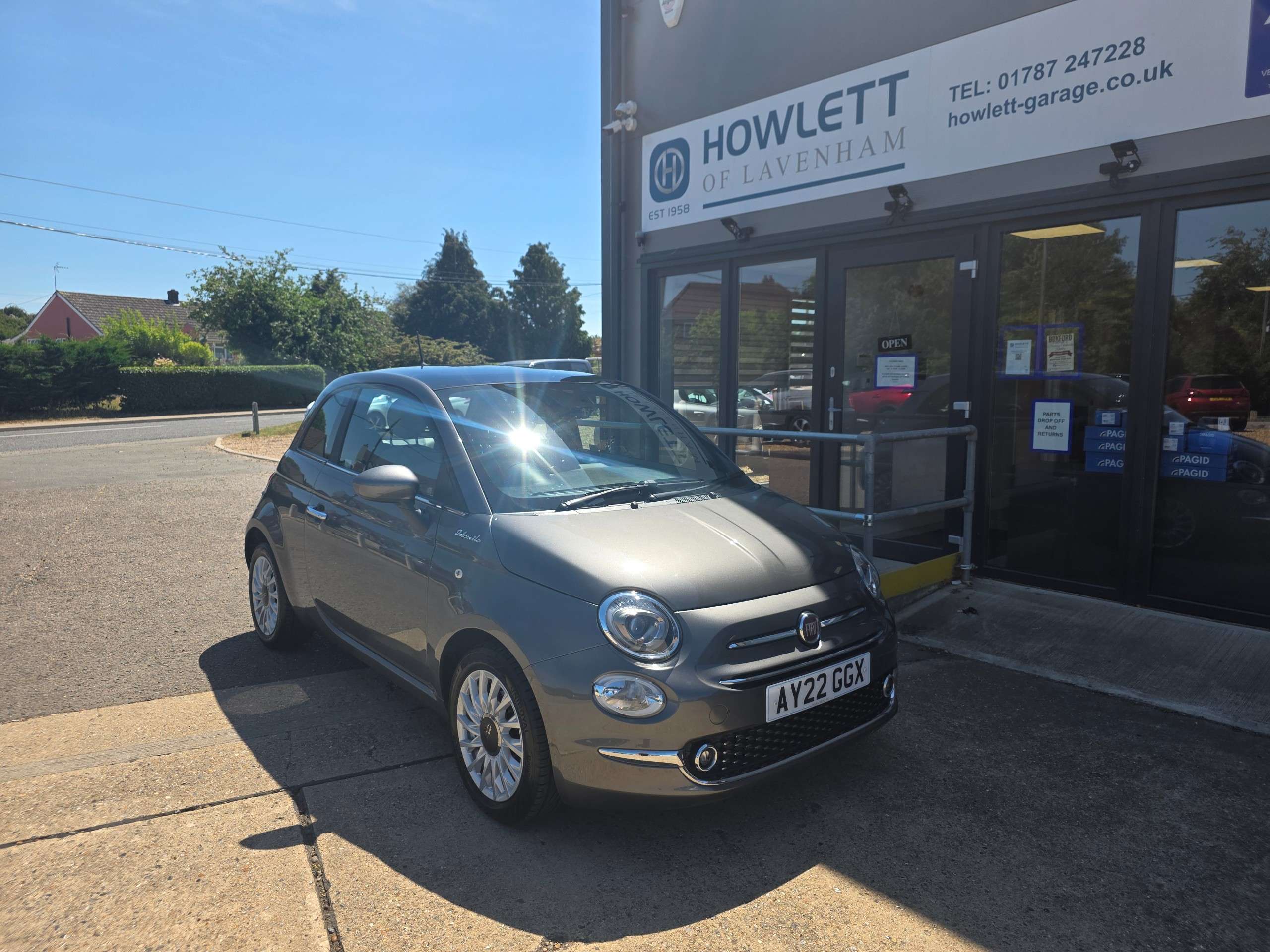 A 2022 FIAT 500 1.0 MHEV Dolcevita Hatchback 3dr Petrol Manual Euro 6 (s/s) (70 bhp) A 2022 FIAT 500 1.0 MHEV Dolcevita Hatchback 3dr Petrol Manual Euro 6 (s/s) (70 bhp)