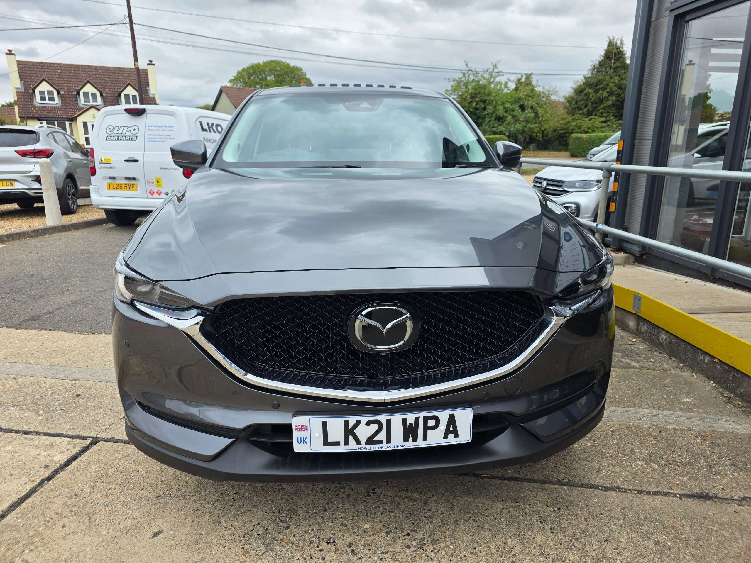 A 2021 MAZDA CX-5 2.0 SKYACTIV-G Sport SUV 5dr Petrol Manual Euro 6 (s/s) (165 ps) A 2021 MAZDA CX-5 2.0 SKYACTIV-G Sport SUV 5dr Petrol Manual Euro 6 (s/s) (165 ps)