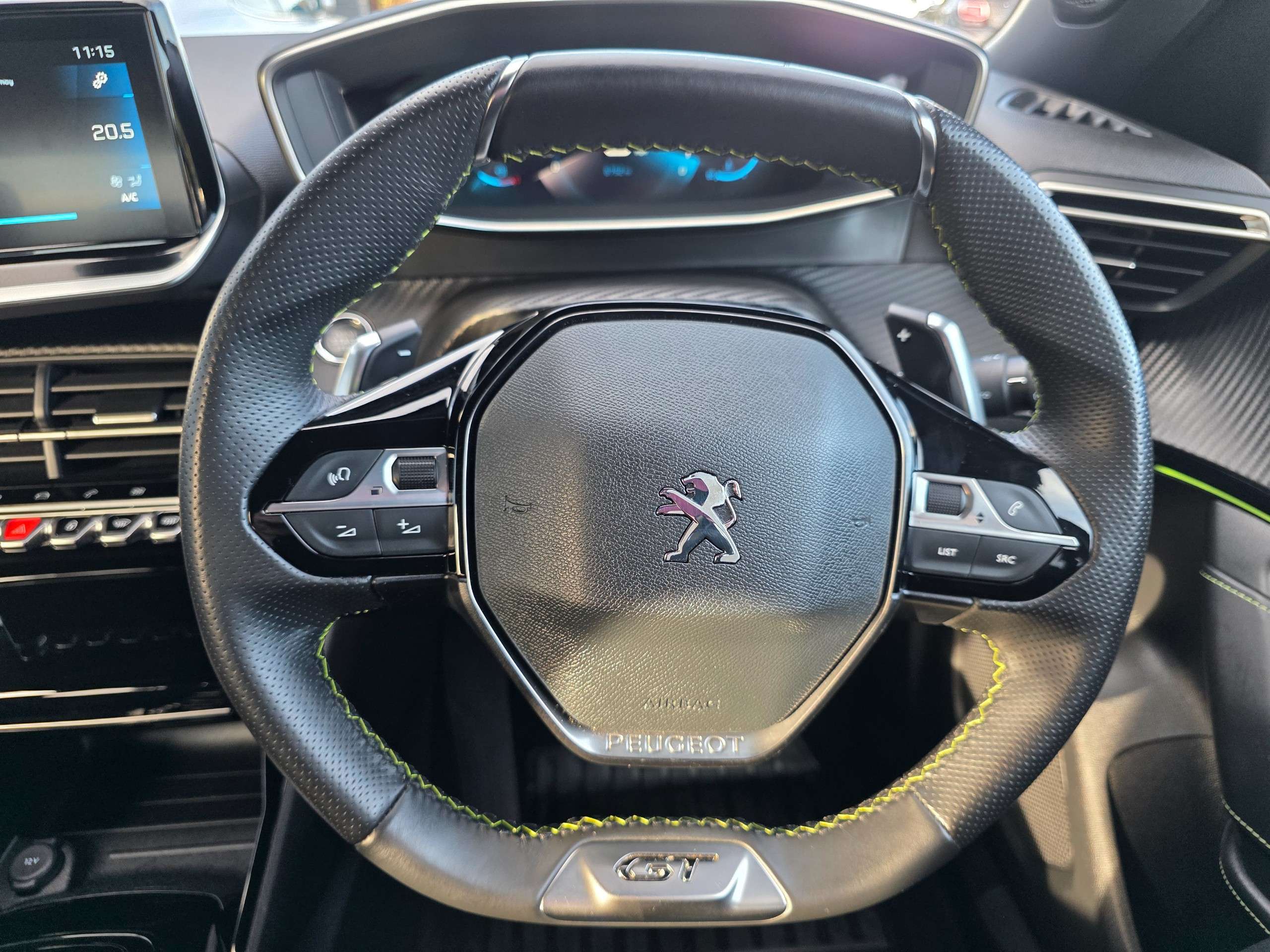 2022 PEUGEOT 2008 2022 PEUGEOT 2008