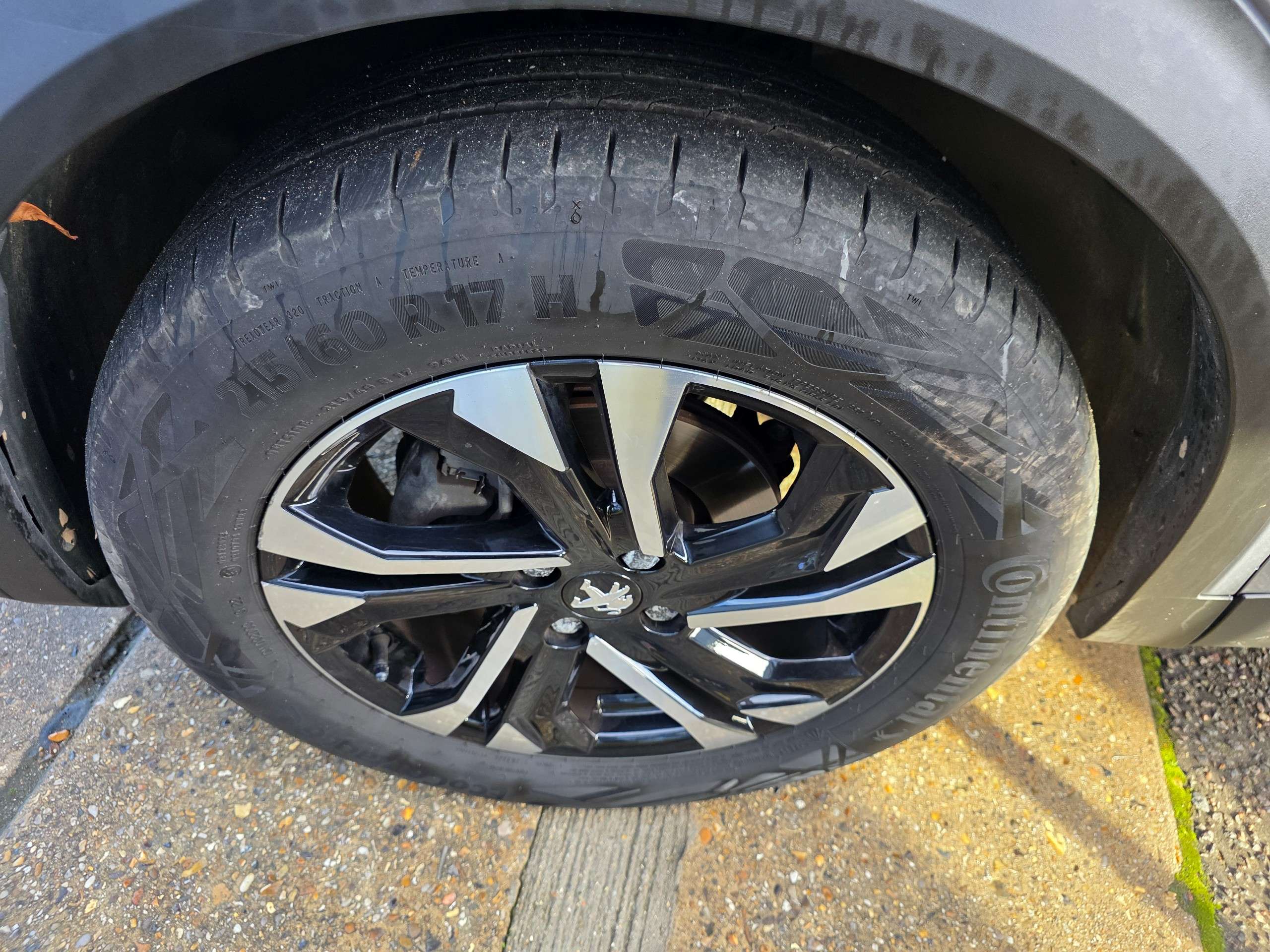 2022 PEUGEOT 2008 2022 PEUGEOT 2008