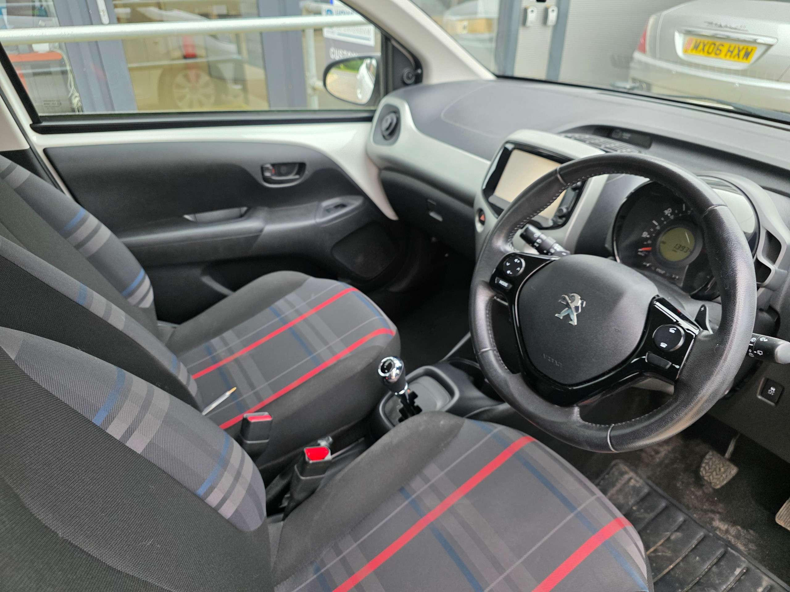 2016 PEUGEOT 108 2016 PEUGEOT 108