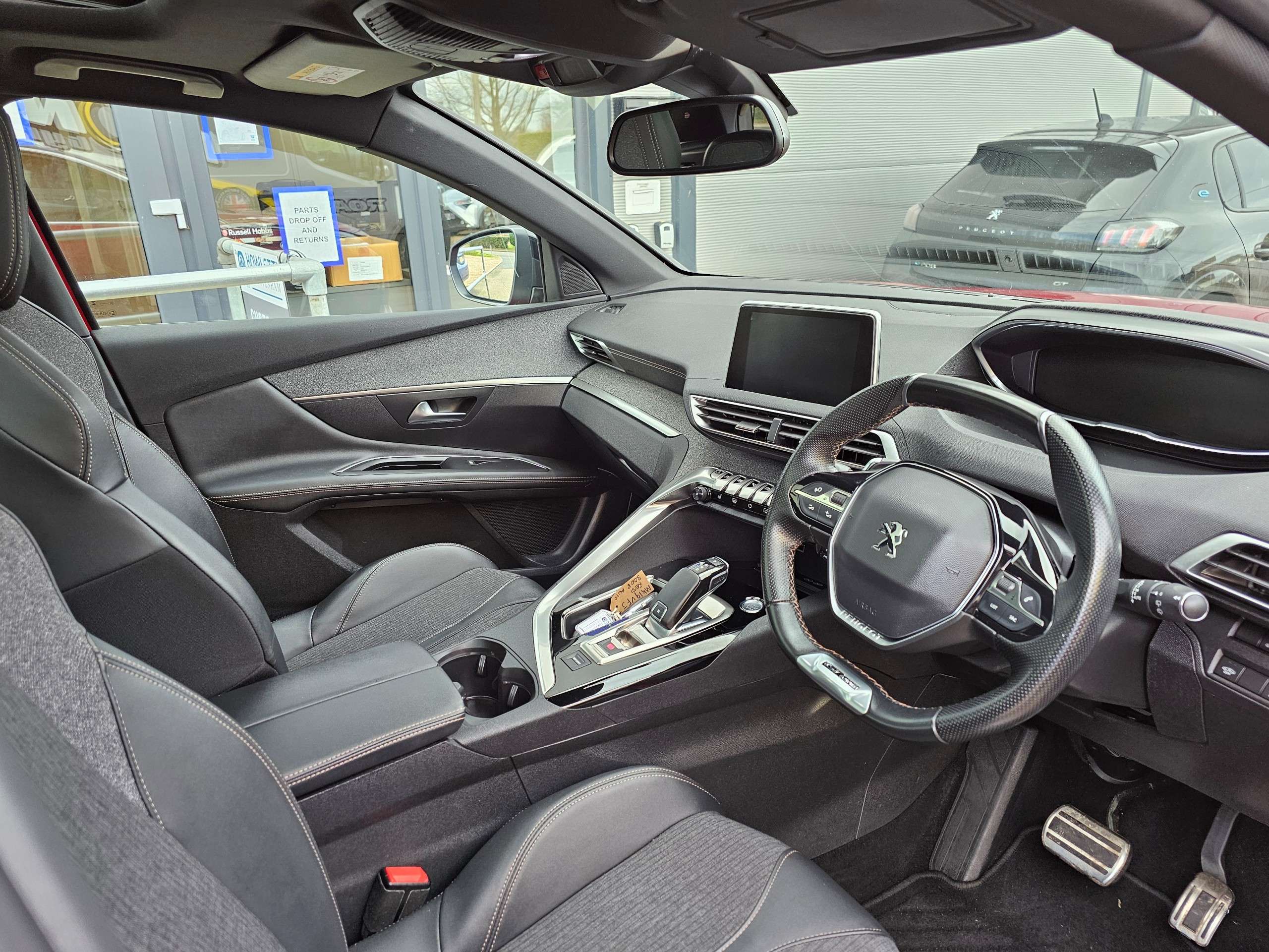 2019 PEUGEOT 3008 2019 PEUGEOT 3008