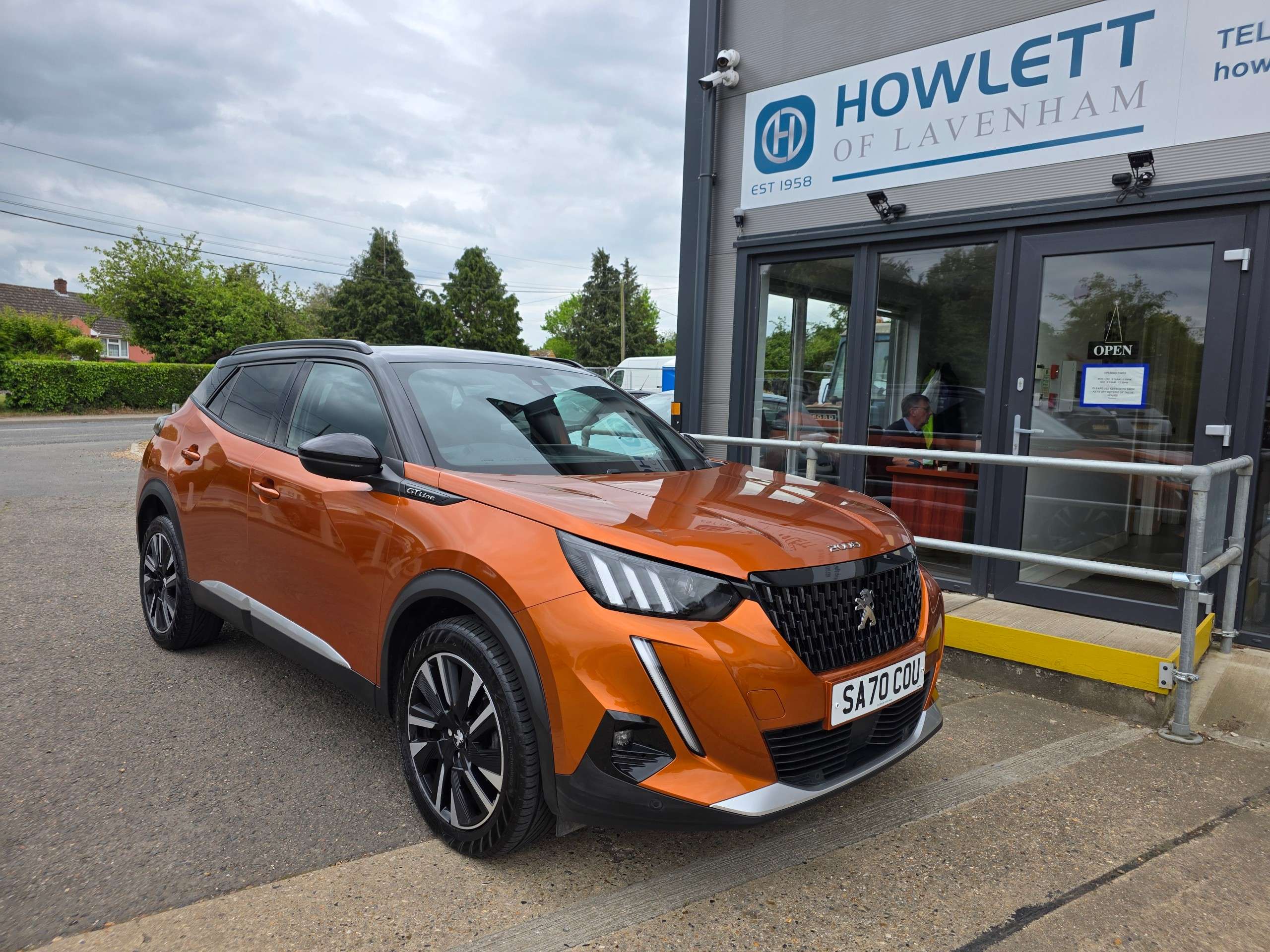 A 2020 PEUGEOT 2008 1.2 PureTech GT Line SUV 5dr Petrol EAT Euro 6 (s/s) (130 ps) A 2020 PEUGEOT 2008 1.2 PureTech GT Line SUV 5dr Petrol EAT Euro 6 (s/s) (130 ps)