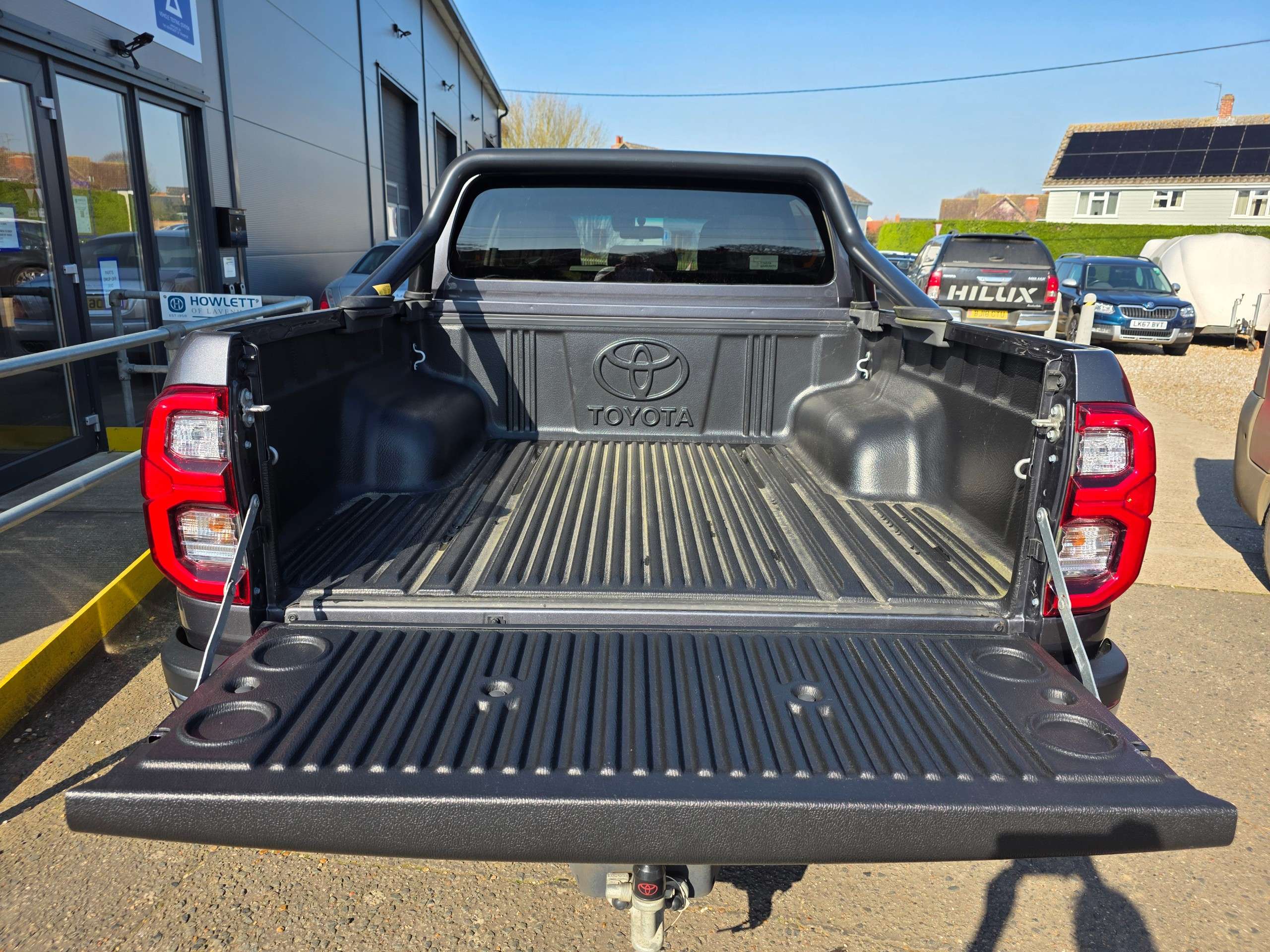 2021 TOYOTA HILUX 2021 TOYOTA HILUX