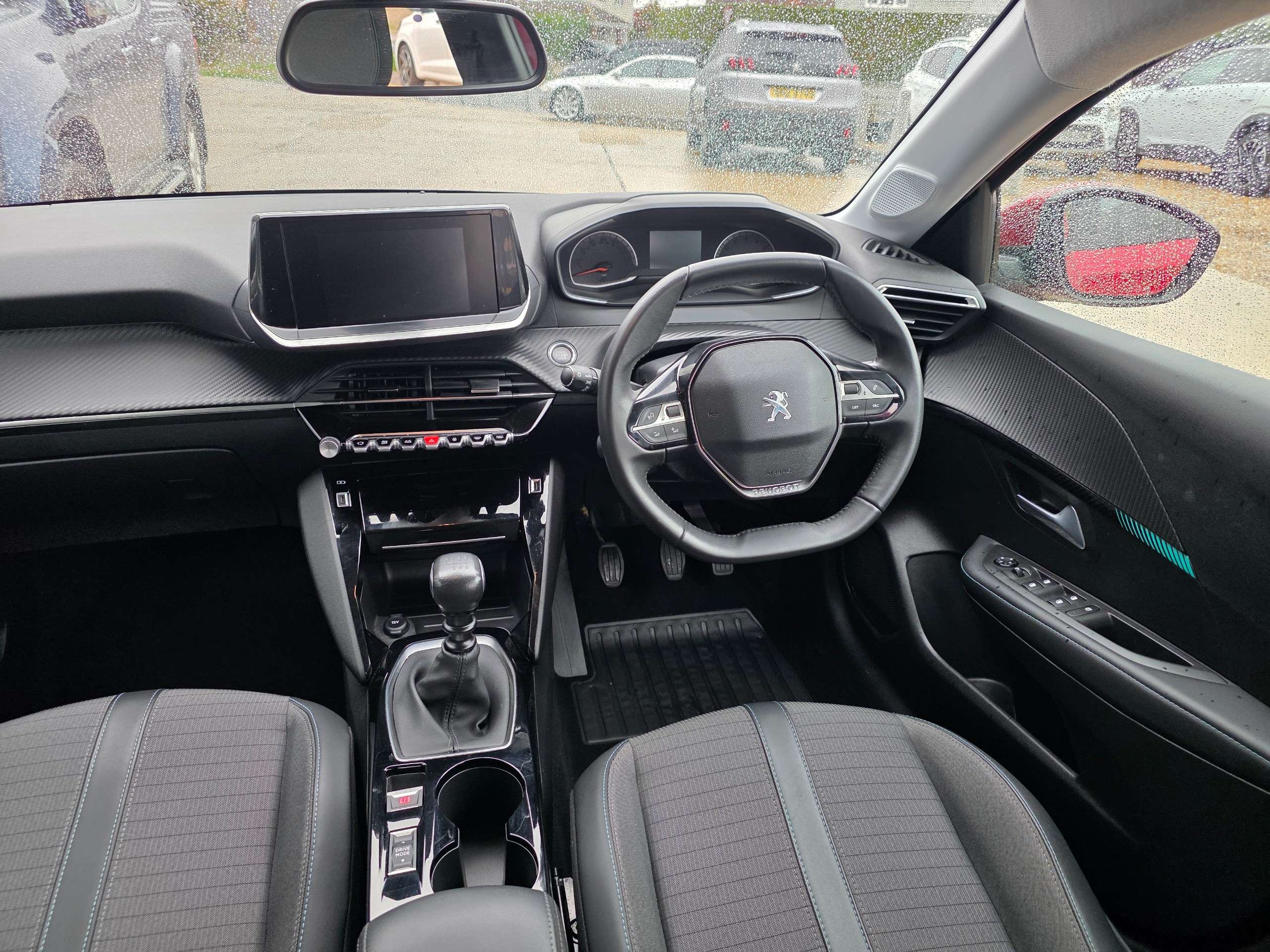 2021 PEUGEOT 208 2021 PEUGEOT 208