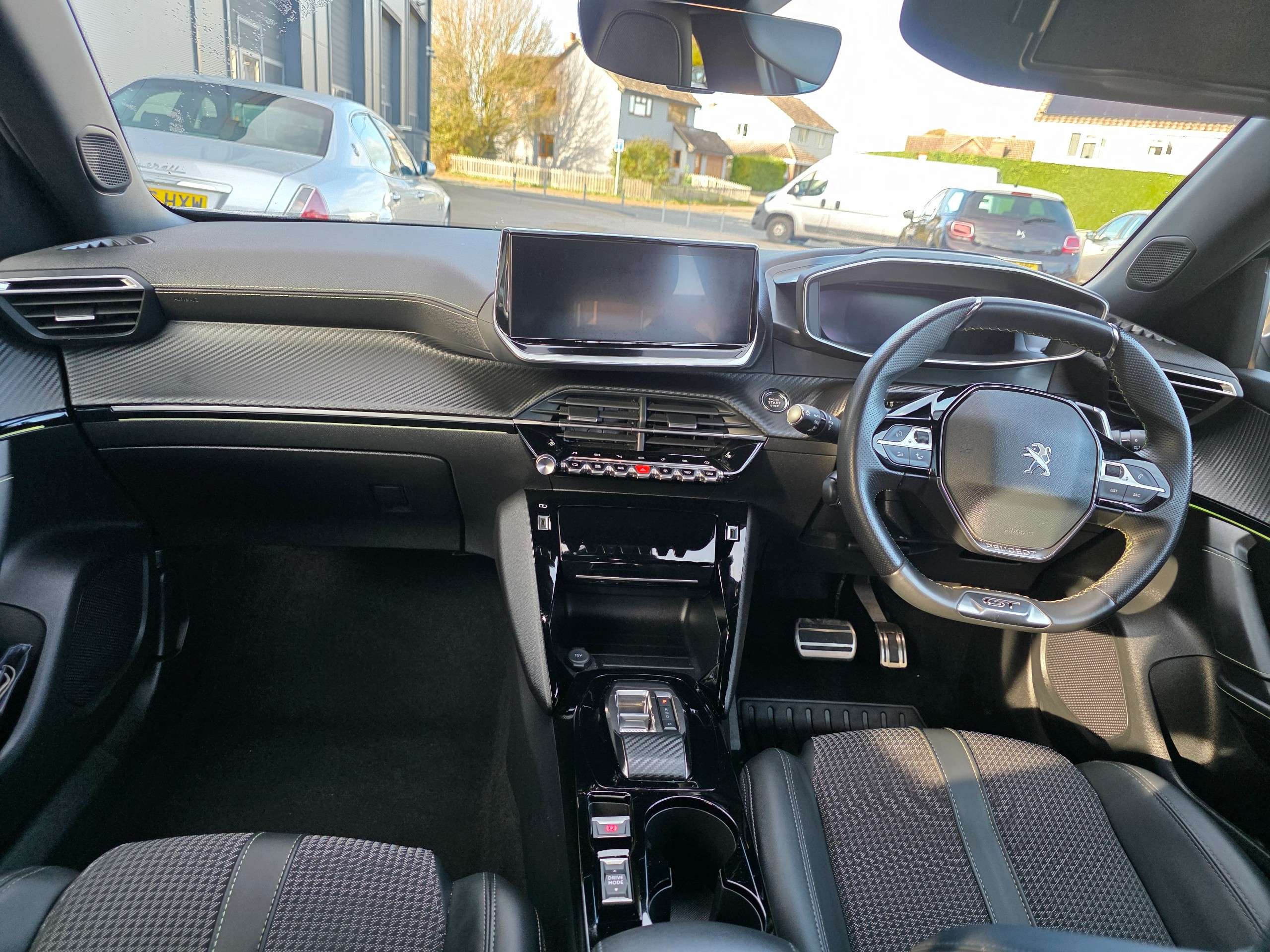 2022 PEUGEOT 2008 2022 PEUGEOT 2008