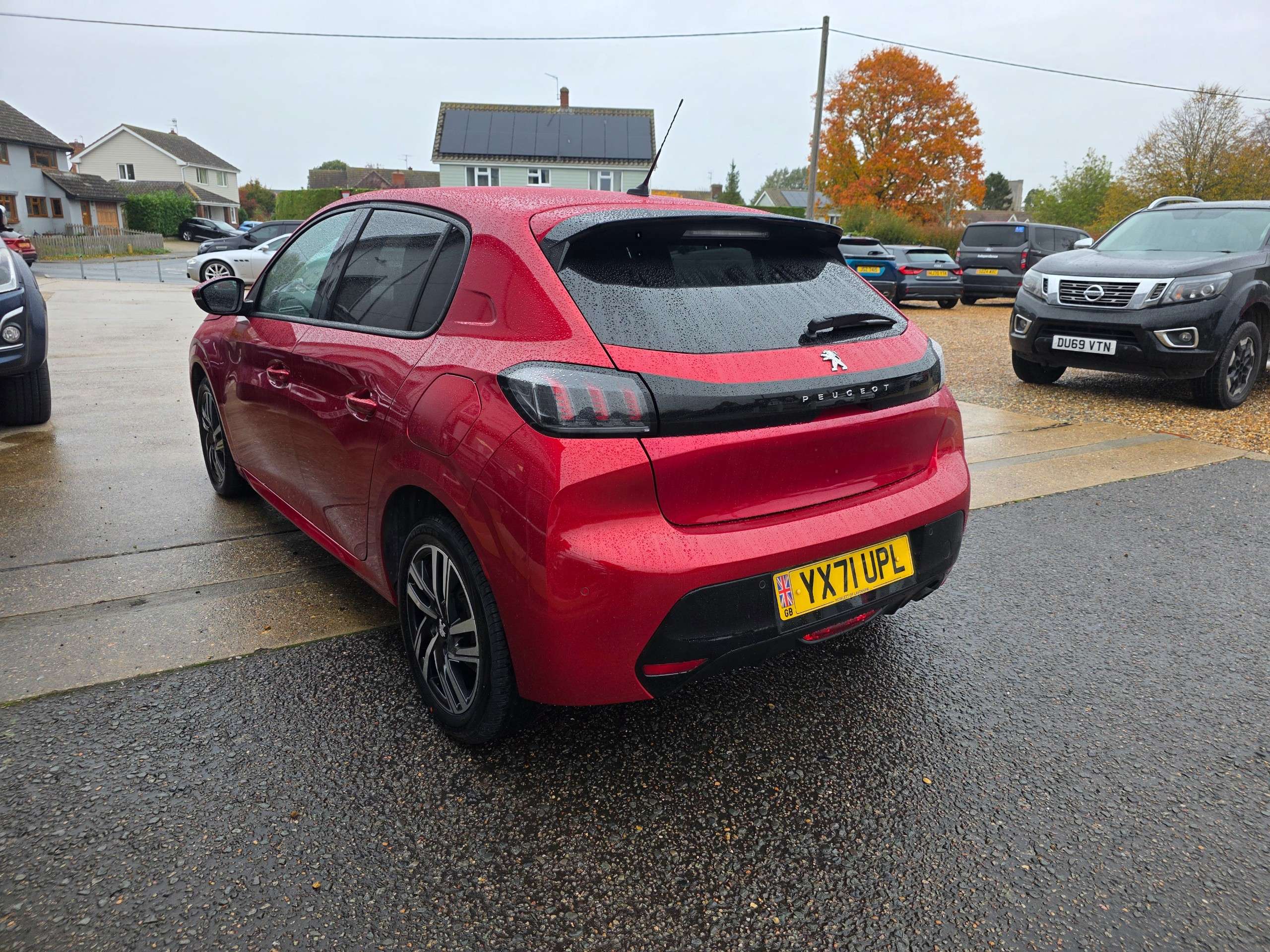 2021 PEUGEOT 208 2021 PEUGEOT 208