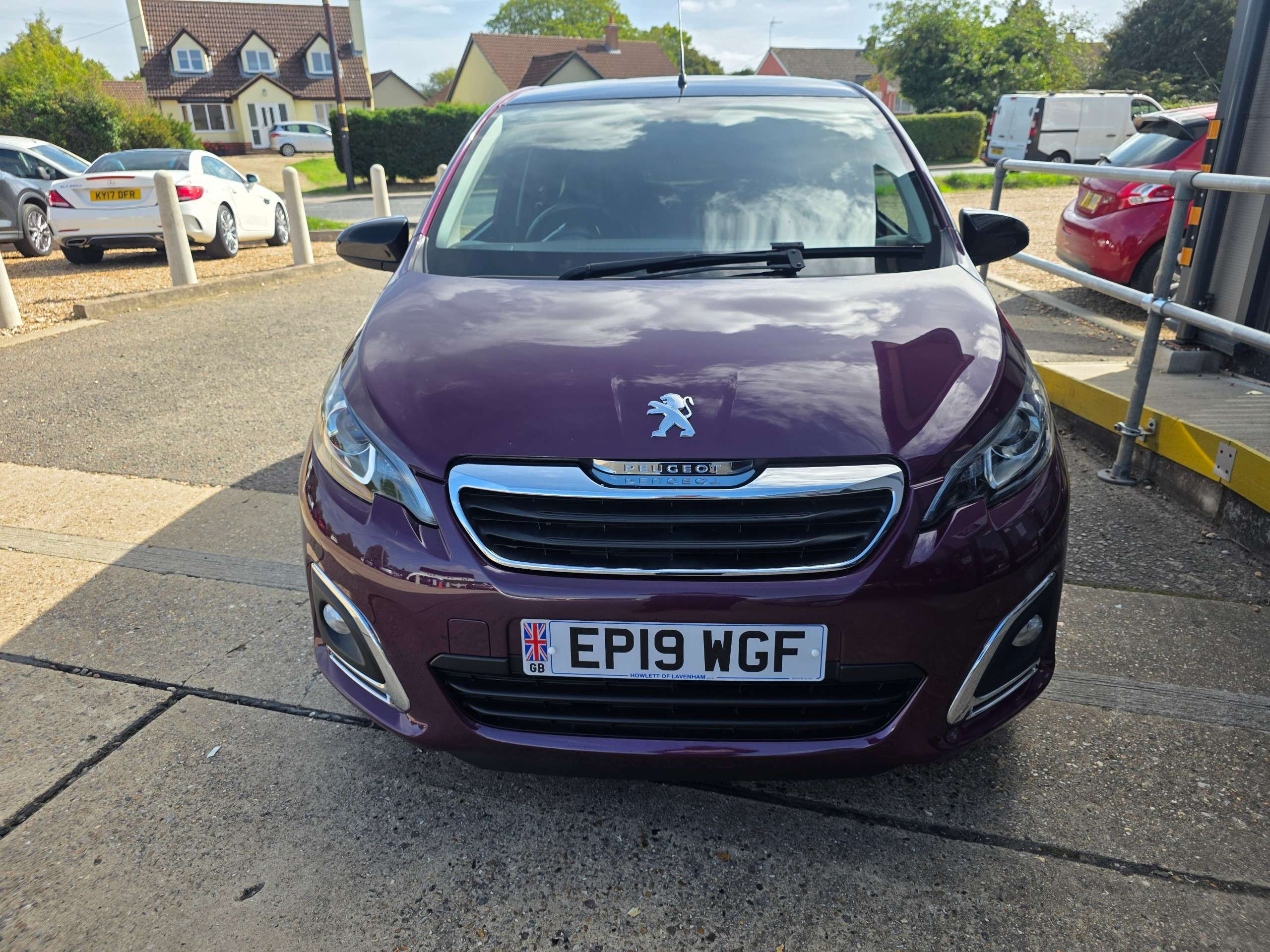 A 2019 PEUGEOT 108 ALLURE A 2019 PEUGEOT 108 ALLURE