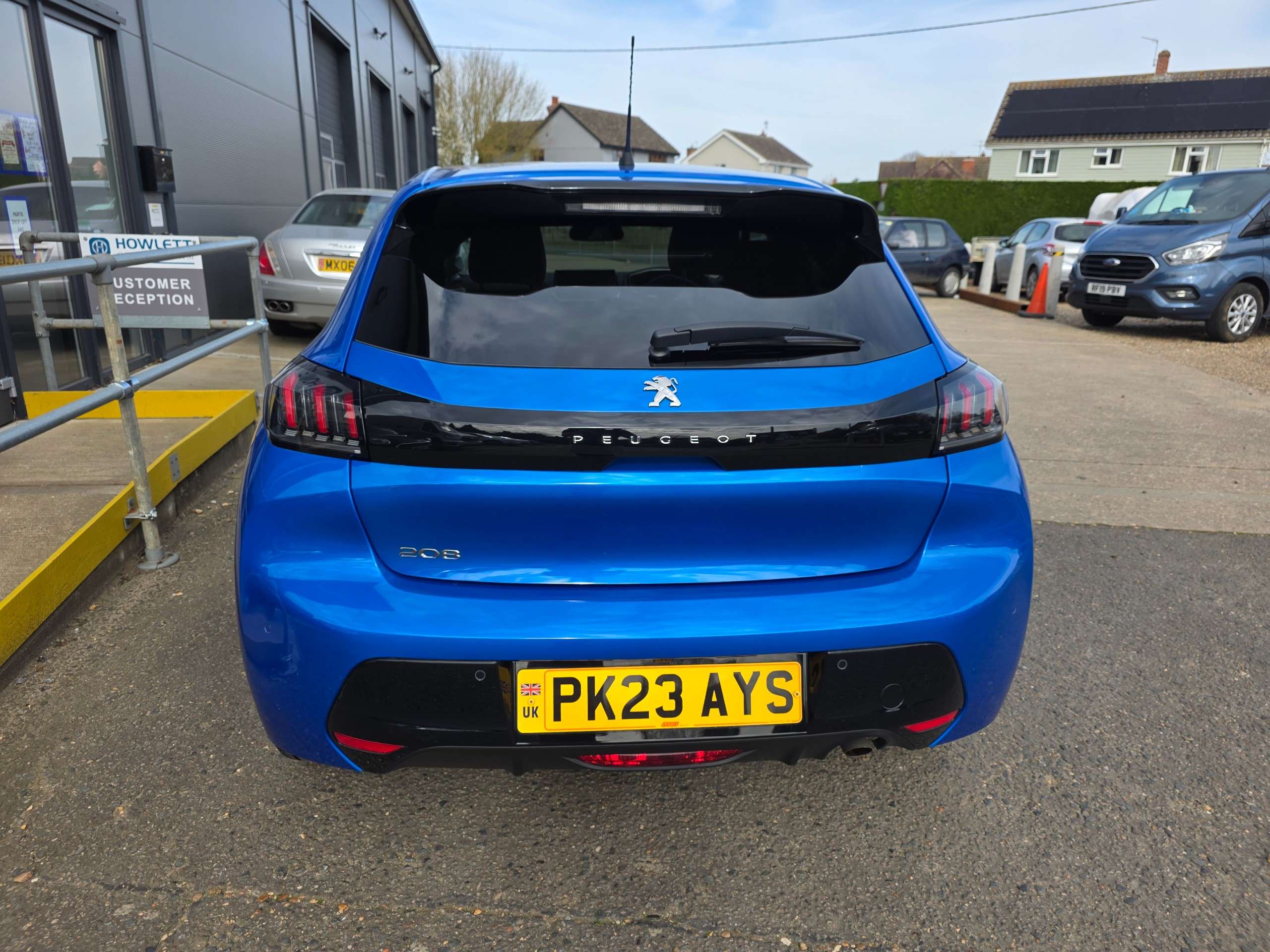 2023 PEUGEOT 208 2023 PEUGEOT 208