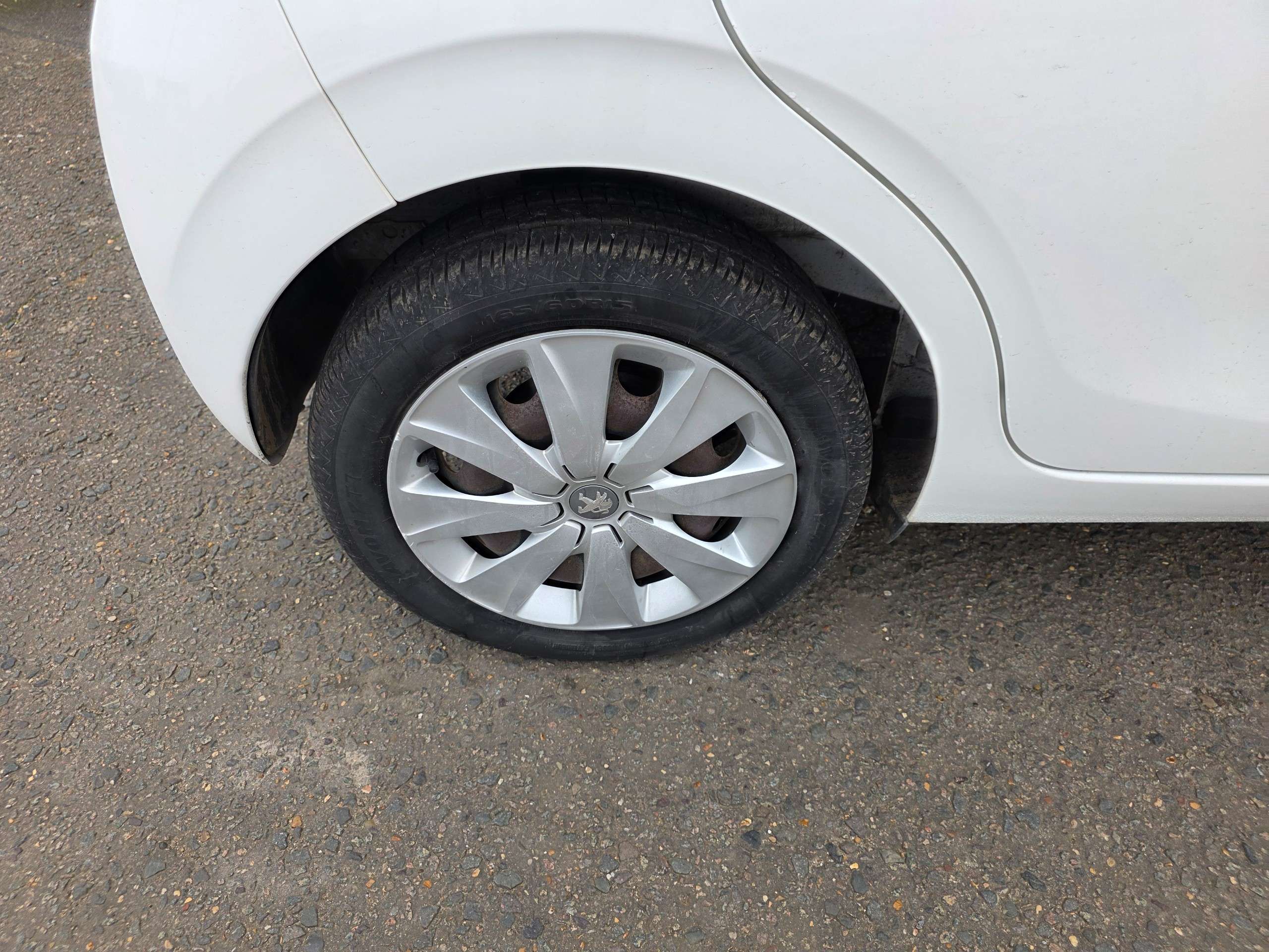 2016 PEUGEOT 108 2016 PEUGEOT 108