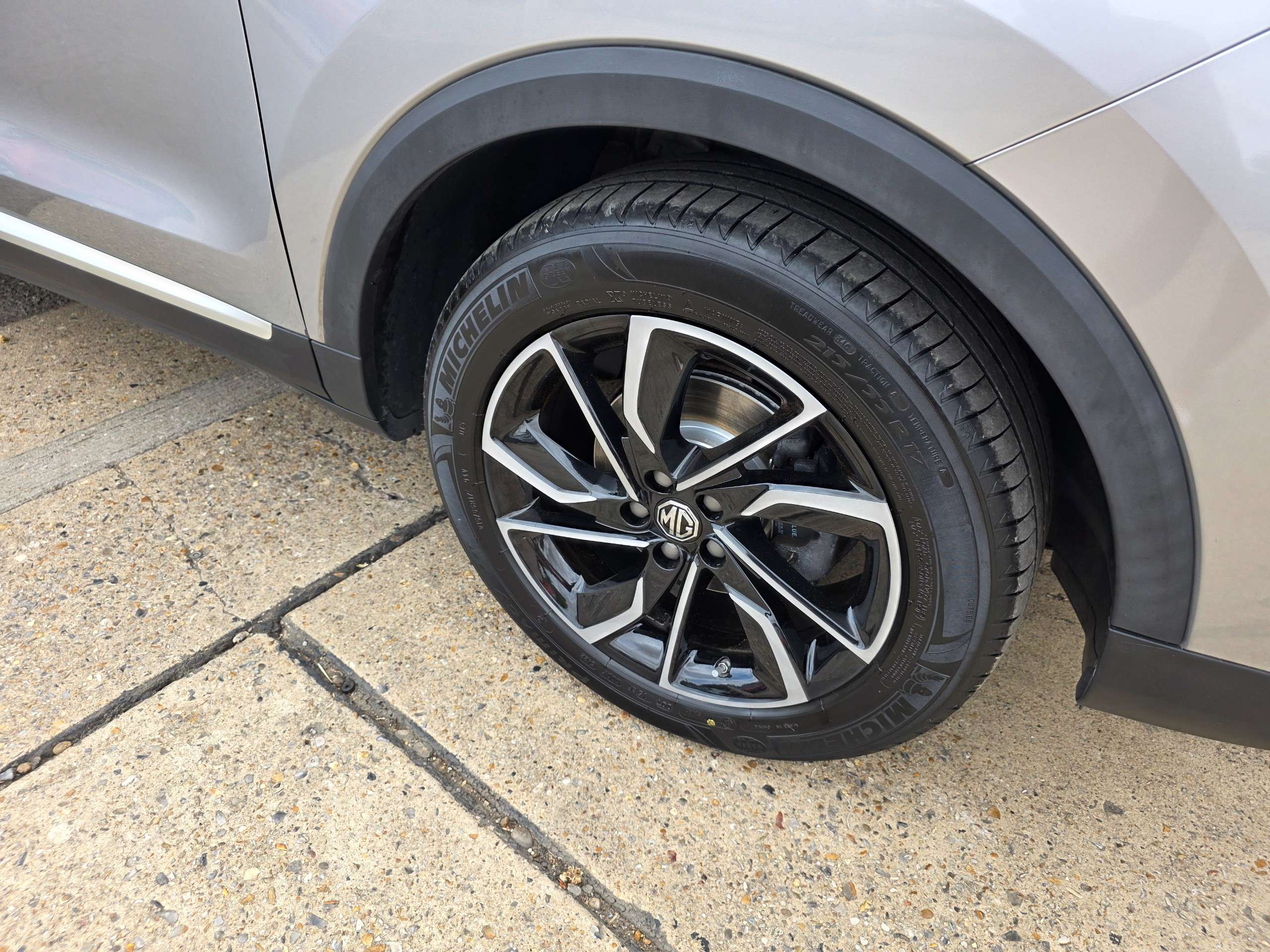 2023 MG ZS 2023 MG ZS