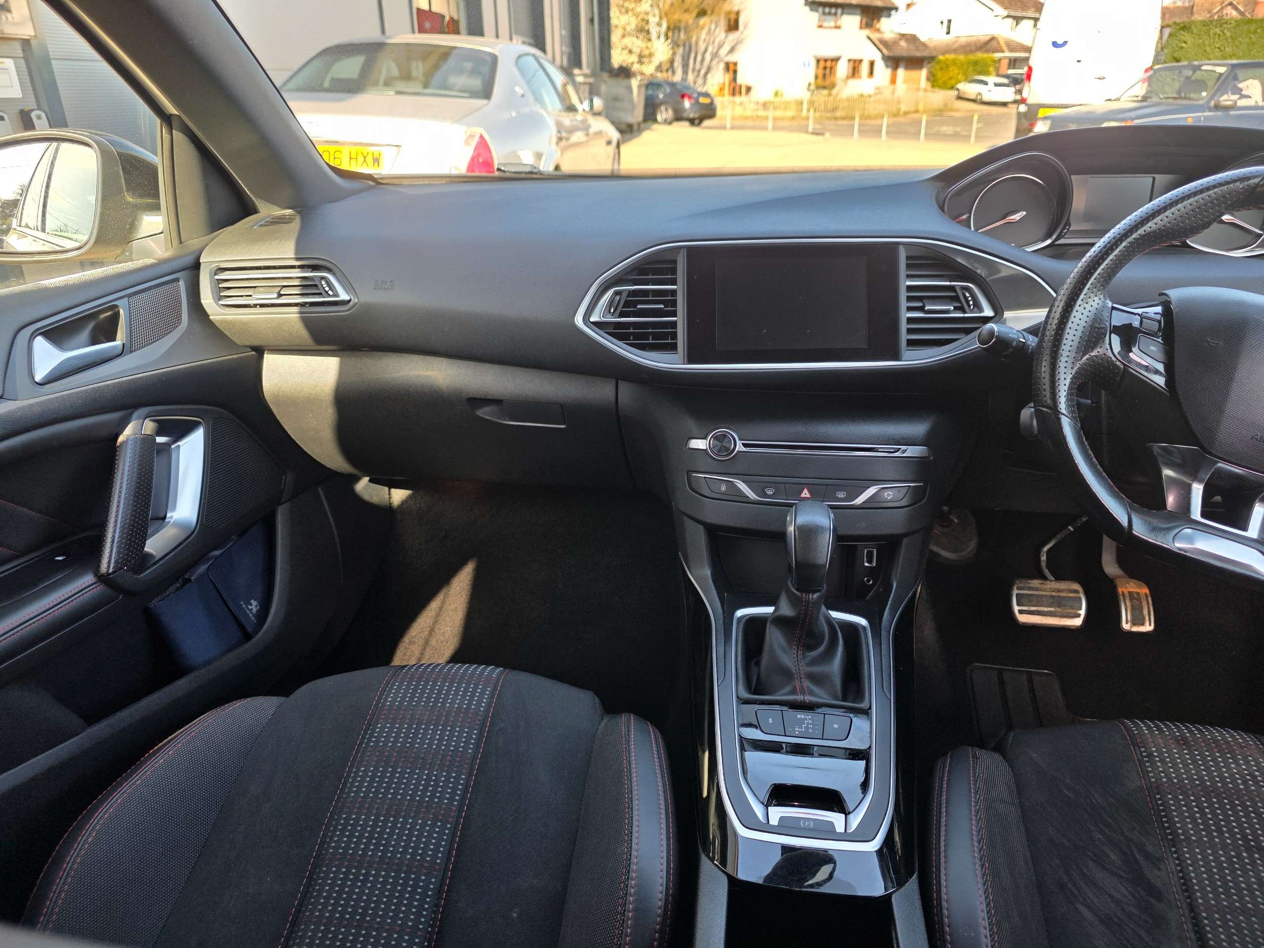2016 PEUGEOT 308 2016 PEUGEOT 308
