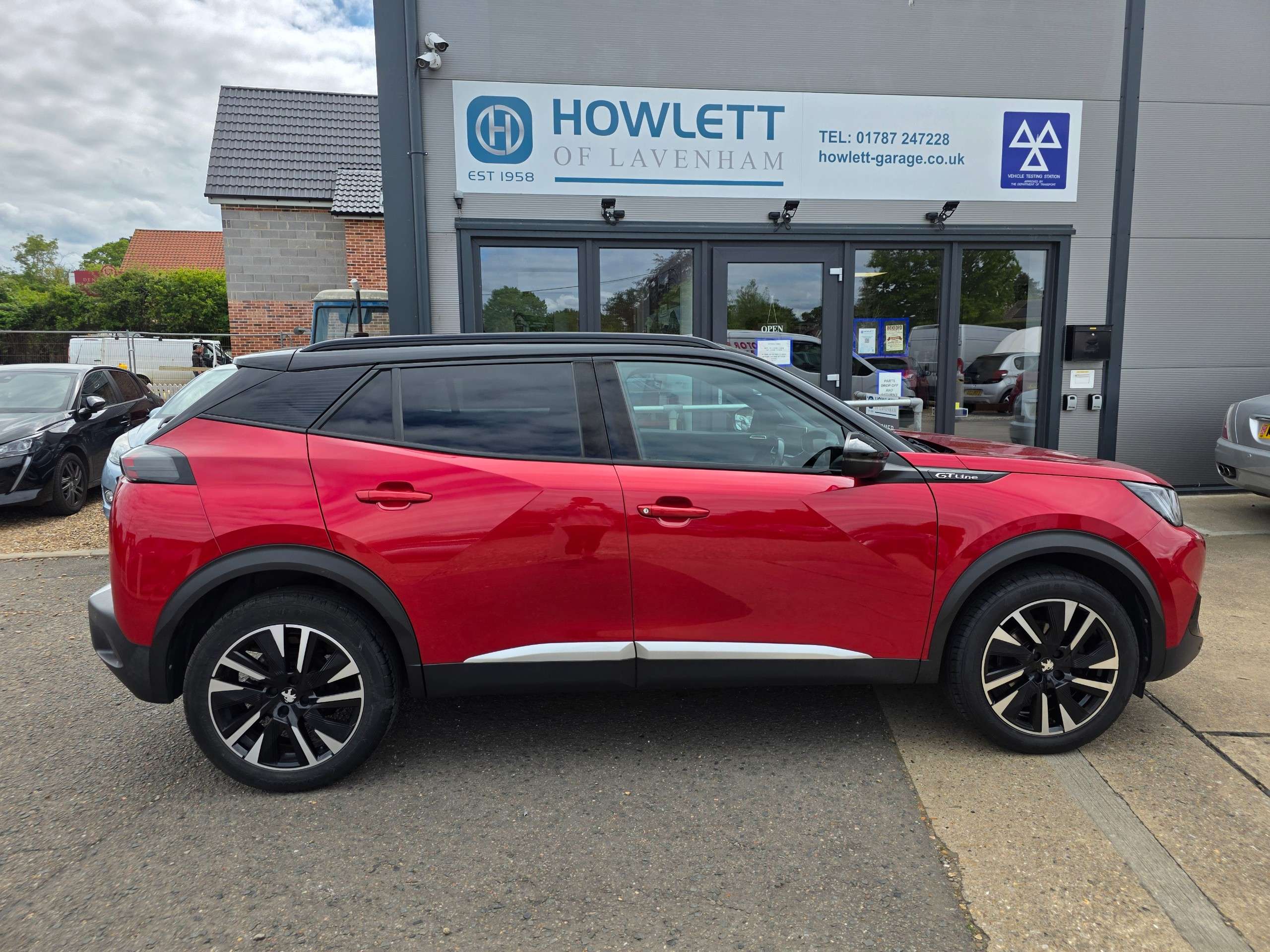2020 PEUGEOT 2008 2020 PEUGEOT 2008