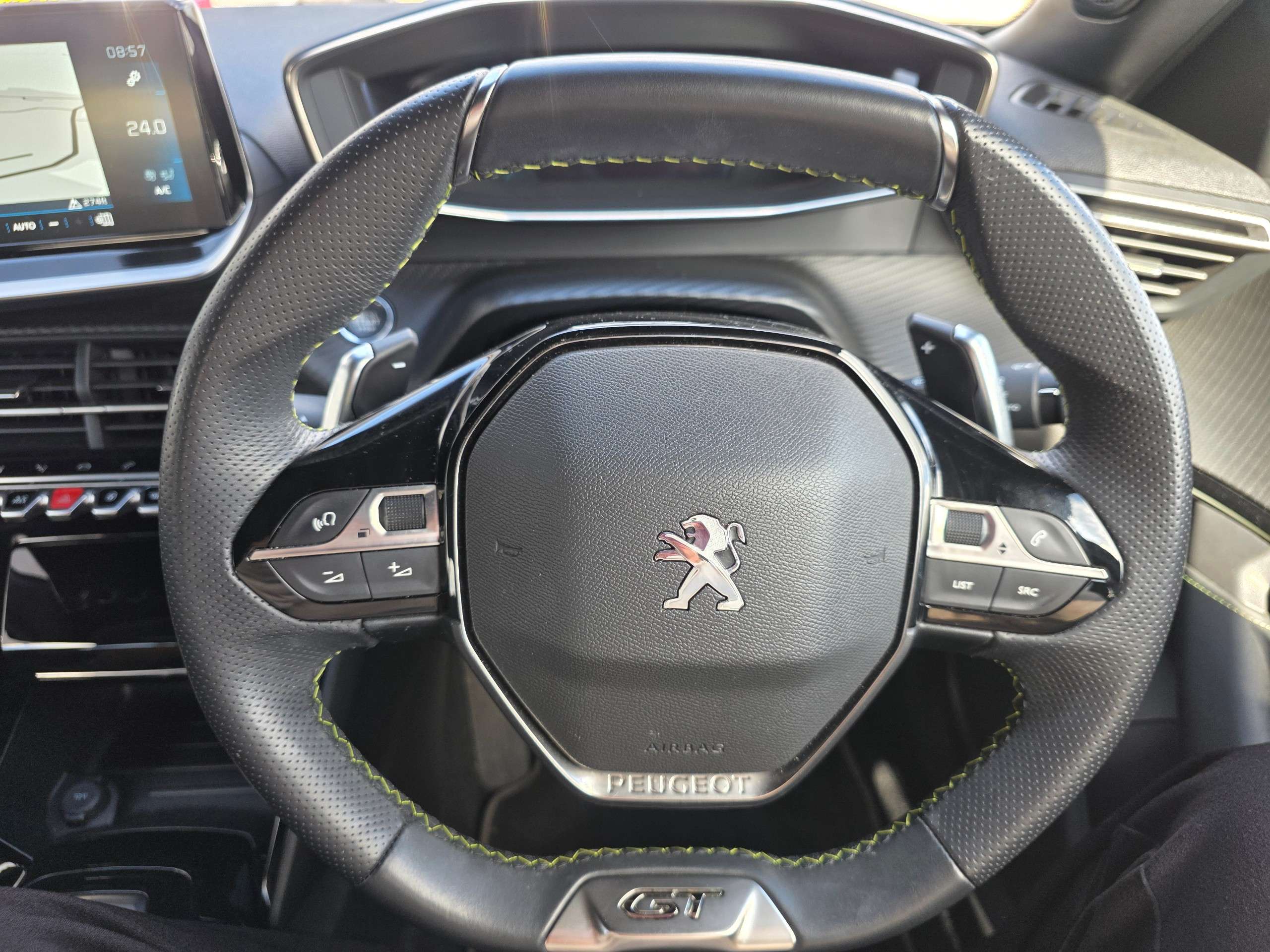 2023 PEUGEOT 2008 2023 PEUGEOT 2008