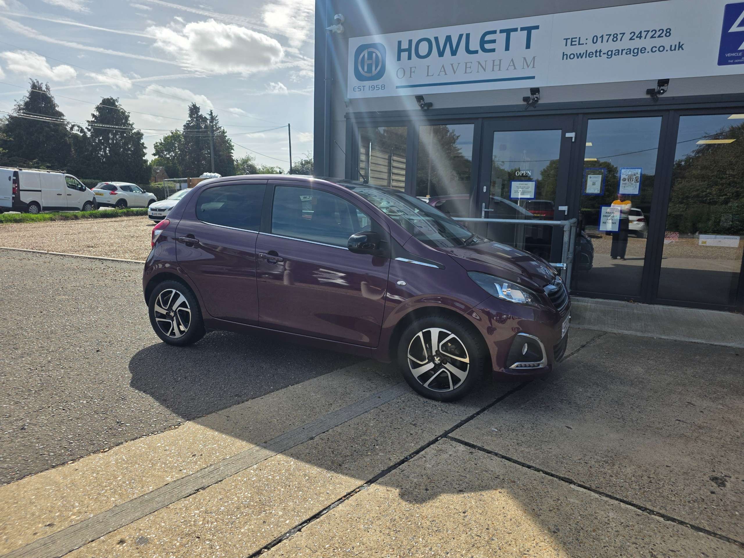 A 2019 PEUGEOT 108 ALLURE A 2019 PEUGEOT 108 ALLURE