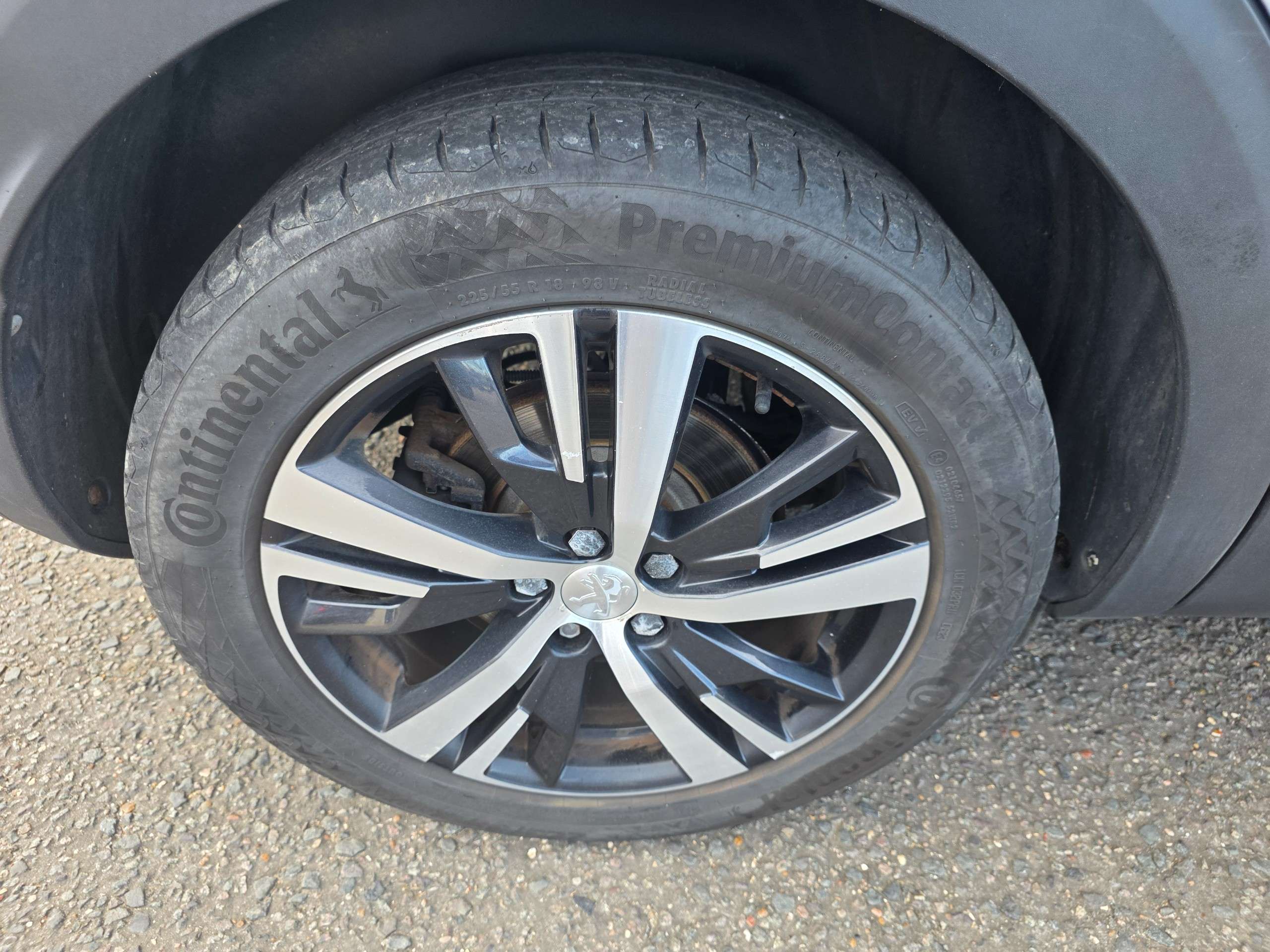 2018 PEUGEOT 3008 2018 PEUGEOT 3008