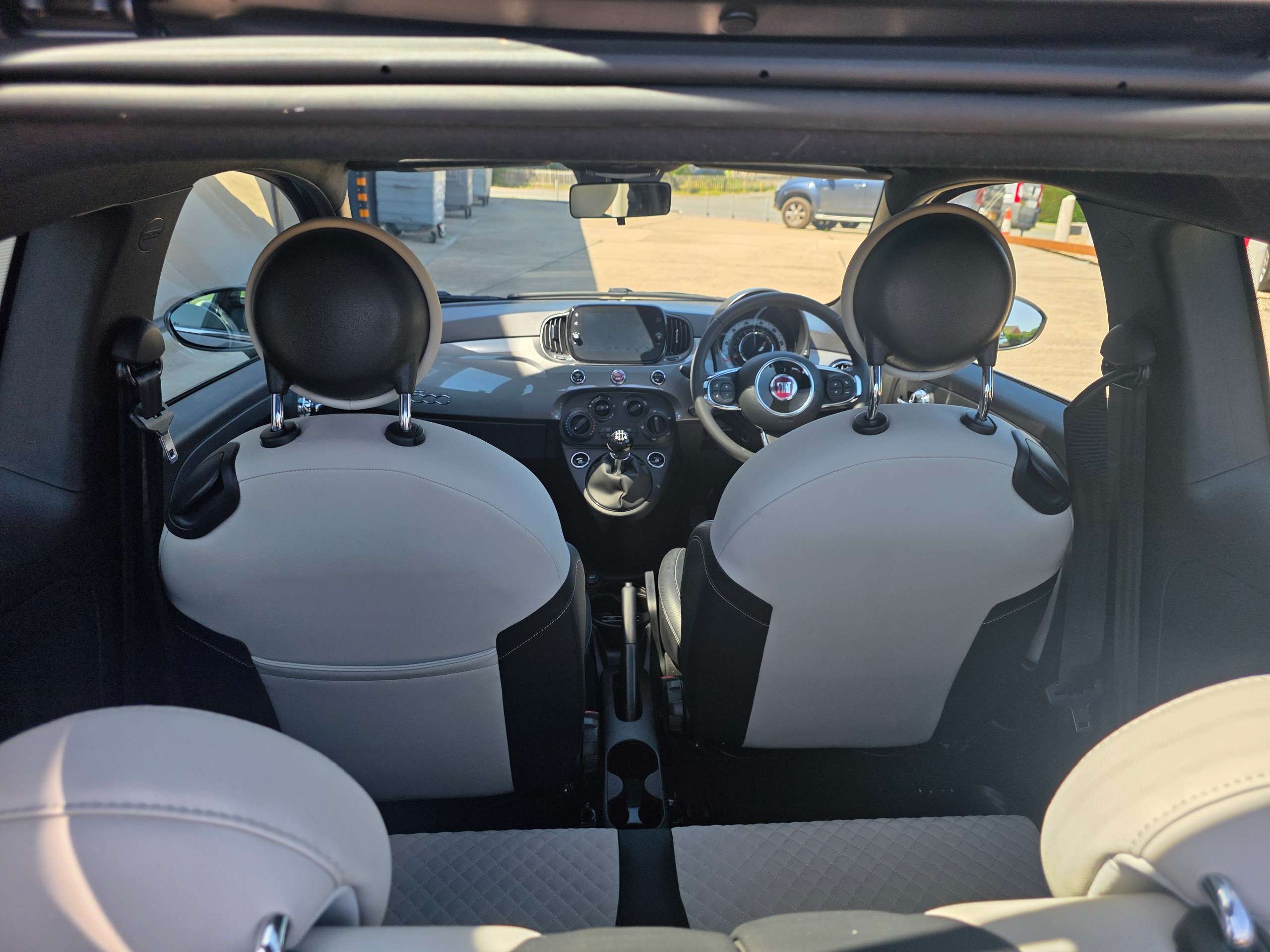 2022 FIAT 500 2022 FIAT 500
