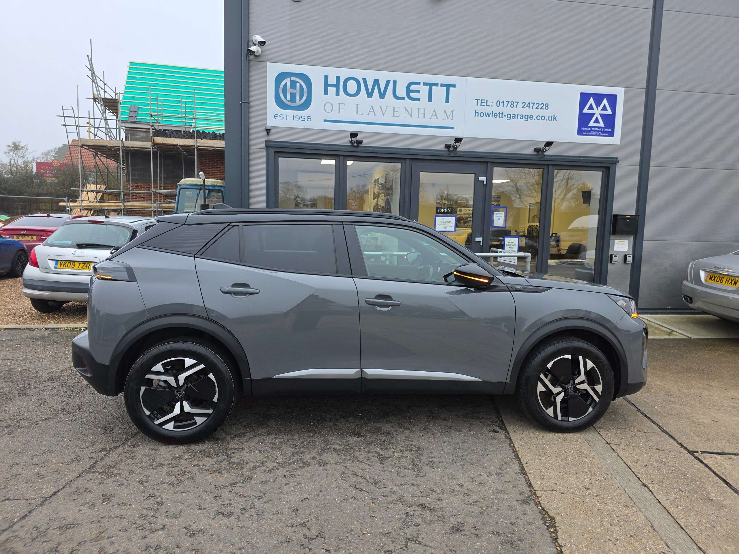 2023 PEUGEOT 2008 2023 PEUGEOT 2008