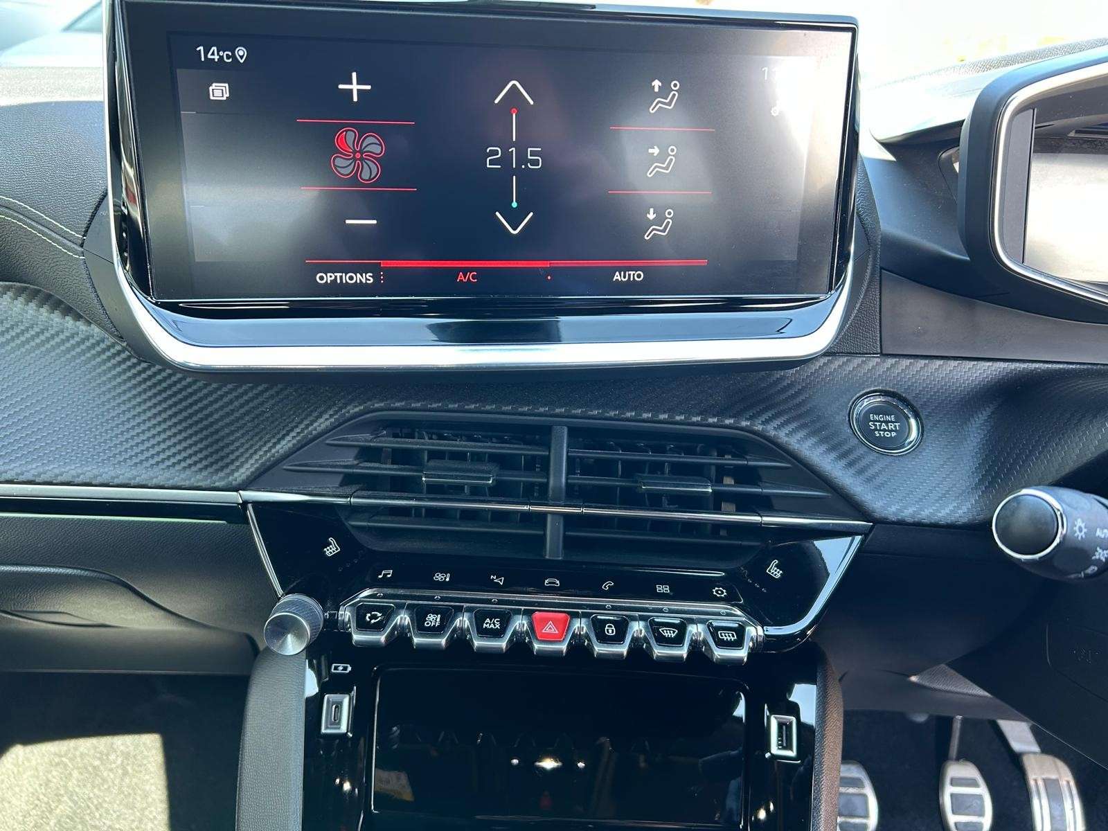 2020 PEUGEOT 2008 2020 PEUGEOT 2008