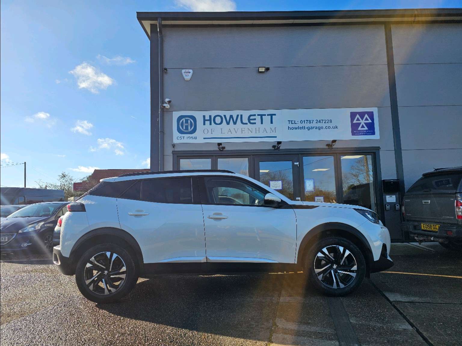 A 2020 PEUGEOT 2008 1.2 PureTech 130 Allure 5dr A 2020 PEUGEOT 2008 1.2 PureTech 130 Allure 5dr